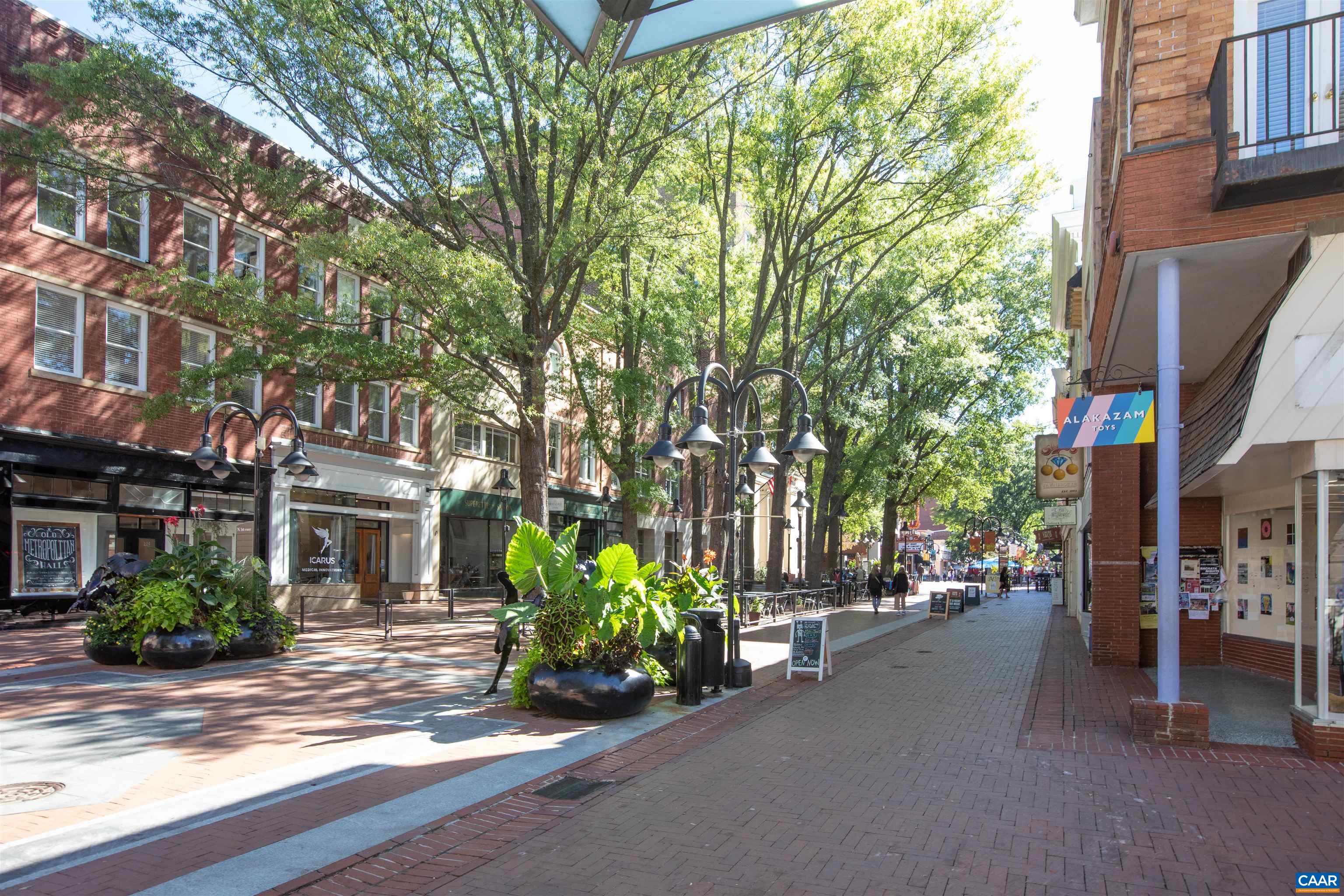 409 VALLEY ROAD EXT, CHARLOTTESVILLE, Virginia 22903, 3 Bedrooms Bedrooms, ,1 BathroomBathrooms,Residential,409 VALLEY ROAD EXT,674364 MLS # 674364