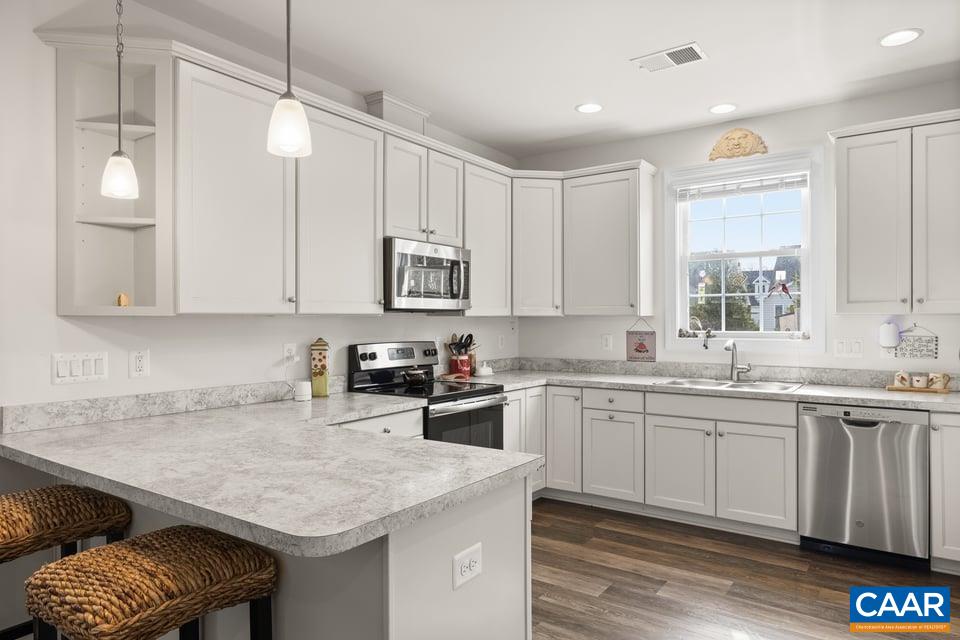 89 CRAPE MYRTLE DR, PALMYRA, Virginia 22963, 2 Bedrooms Bedrooms, ,2 BathroomsBathrooms,Residential,89 CRAPE MYRTLE DR,674435 MLS # 674435 89 CRAPE MYRTLE DR, PALMYRA, Virginia 22963, 2 Bedrooms Bedrooms, ,2 BathroomsBathrooms,Residential,89 CRAPE MYRTLE DR,674435 MLS # 674435