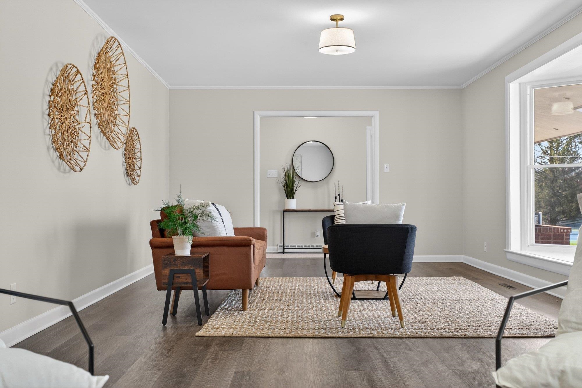 100 MONUMENT AVE, HARRISONBURG, Virginia 22801, 3 Bedrooms Bedrooms, ,2 BathroomsBathrooms,Residential,100 MONUMENT AVE,674450 MLS # 674450