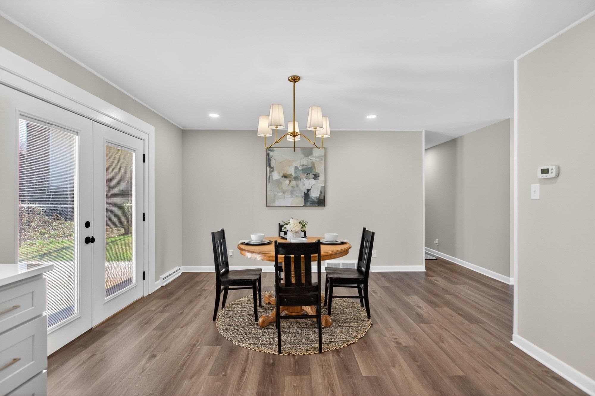 100 MONUMENT AVE, HARRISONBURG, Virginia 22801, 3 Bedrooms Bedrooms, ,2 BathroomsBathrooms,Residential,100 MONUMENT AVE,674450 MLS # 674450