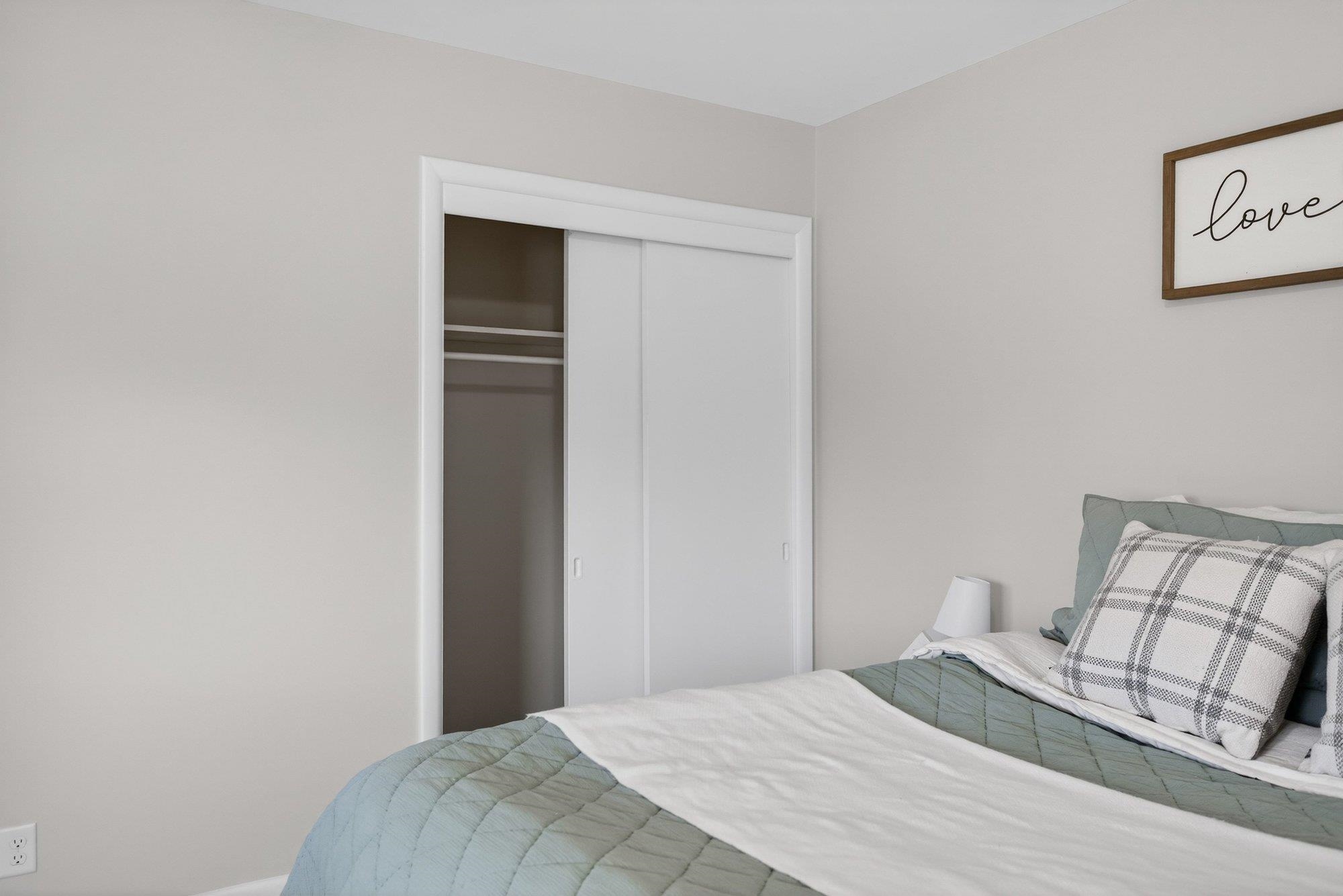 100 MONUMENT AVE, HARRISONBURG, Virginia 22801, 3 Bedrooms Bedrooms, ,2 BathroomsBathrooms,Residential,100 MONUMENT AVE,674450 MLS # 674450