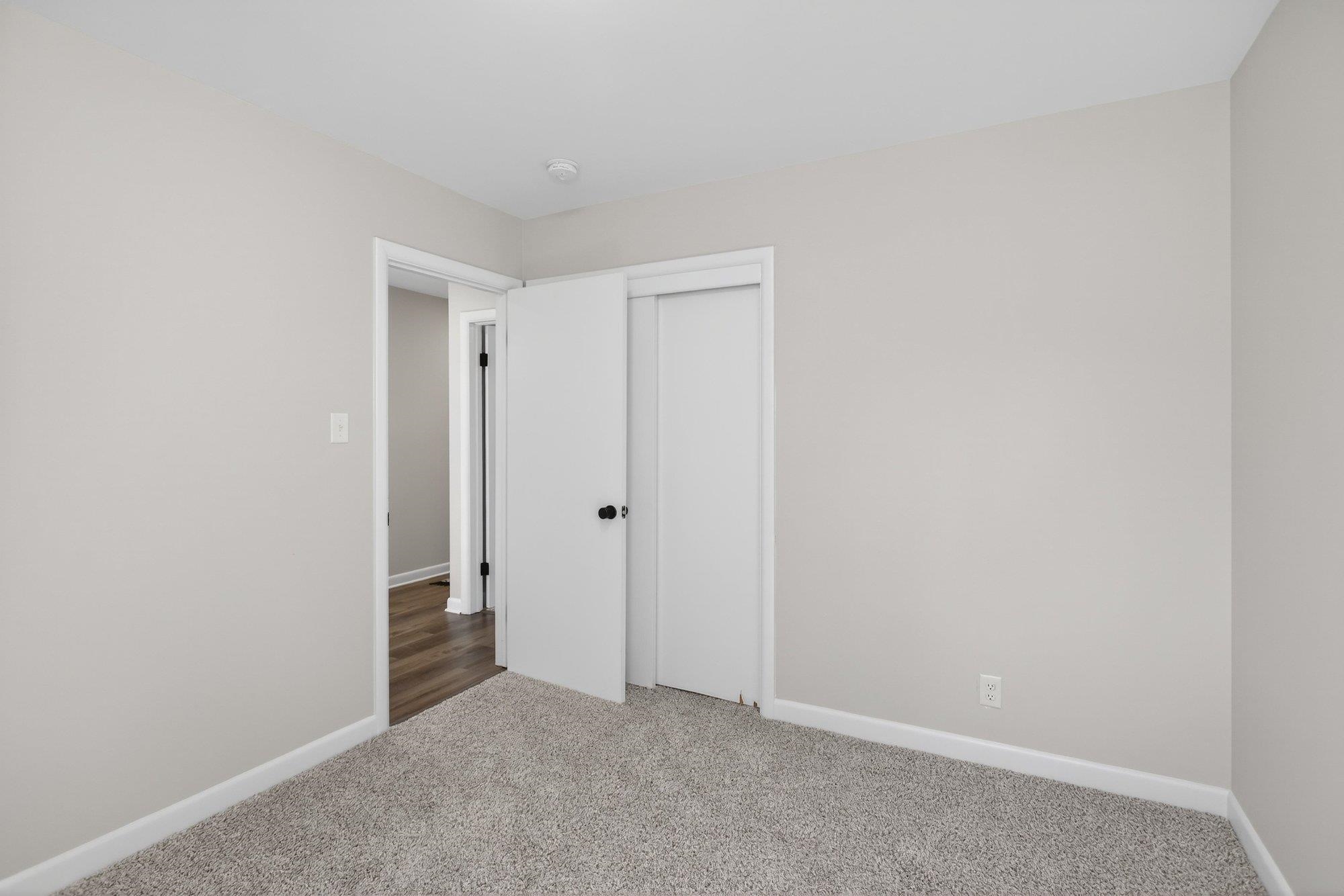 100 MONUMENT AVE, HARRISONBURG, Virginia 22801, 3 Bedrooms Bedrooms, ,2 BathroomsBathrooms,Residential,100 MONUMENT AVE,674450 MLS # 674450