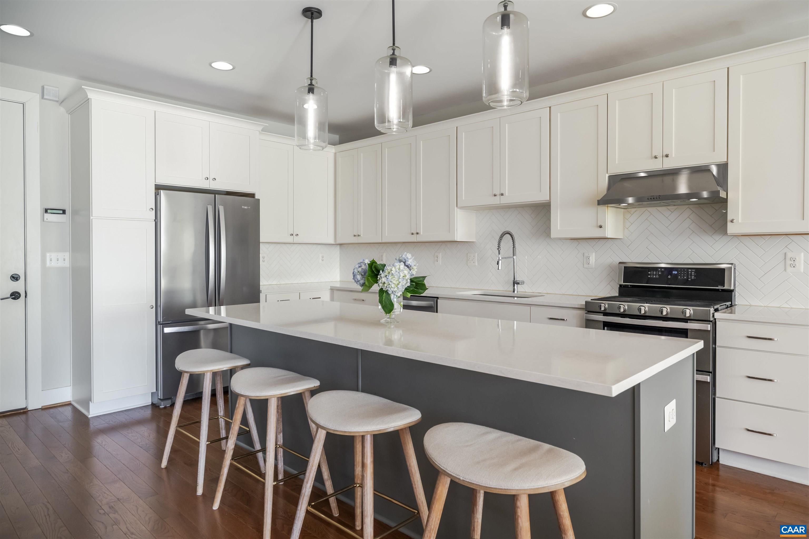 575 LOCHLYN HILL DR, CHARLOTTESVILLE, Virginia 22901, 3 Bedrooms Bedrooms, ,2 BathroomsBathrooms,Residential,575 LOCHLYN HILL DR,674463 MLS # 674463