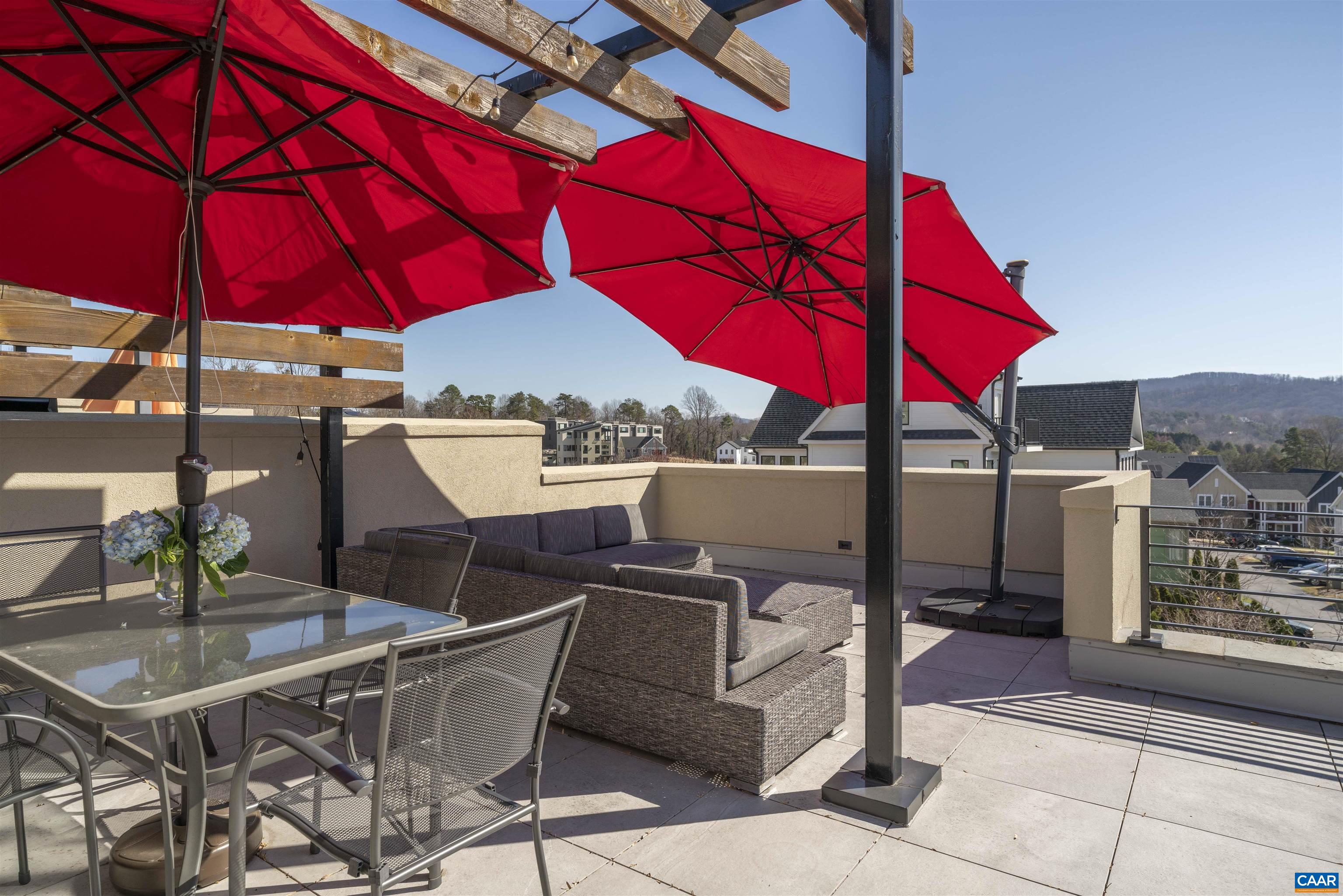 575 LOCHLYN HILL DR, CHARLOTTESVILLE, Virginia 22901, 3 Bedrooms Bedrooms, ,2 BathroomsBathrooms,Residential,575 LOCHLYN HILL DR,674463 MLS # 674463