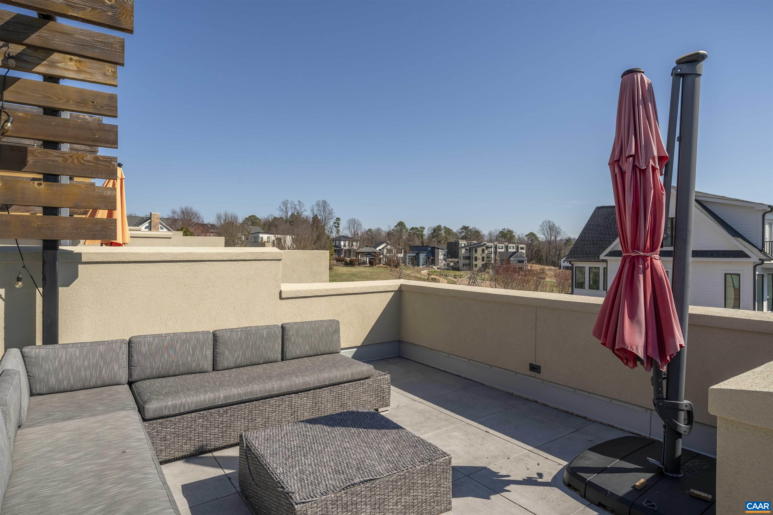 575 LOCHLYN HILL DR, CHARLOTTESVILLE, Virginia 22901, 3 Bedrooms Bedrooms, ,2 BathroomsBathrooms,Residential,575 LOCHLYN HILL DR,674463 MLS # 674463