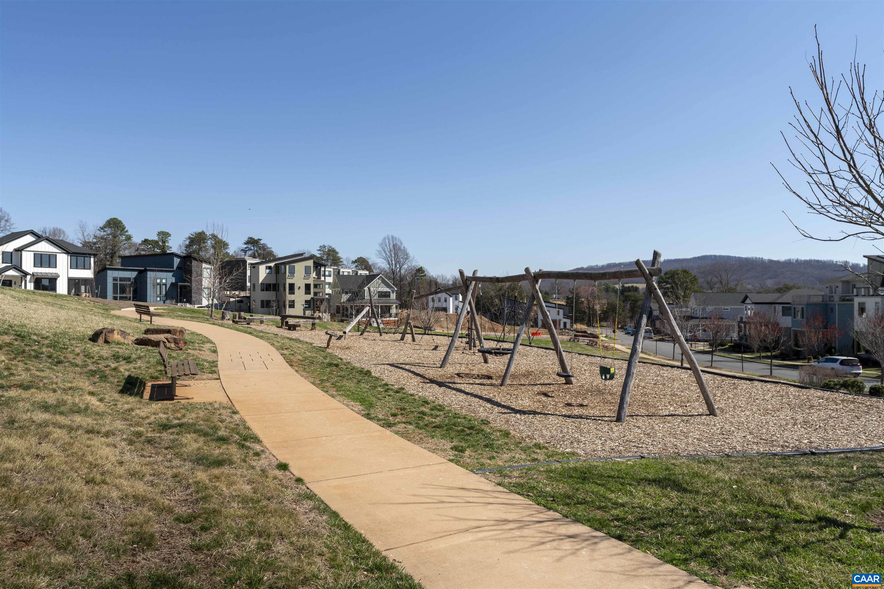 575 LOCHLYN HILL DR, CHARLOTTESVILLE, Virginia 22901, 3 Bedrooms Bedrooms, ,2 BathroomsBathrooms,Residential,575 LOCHLYN HILL DR,674463 MLS # 674463