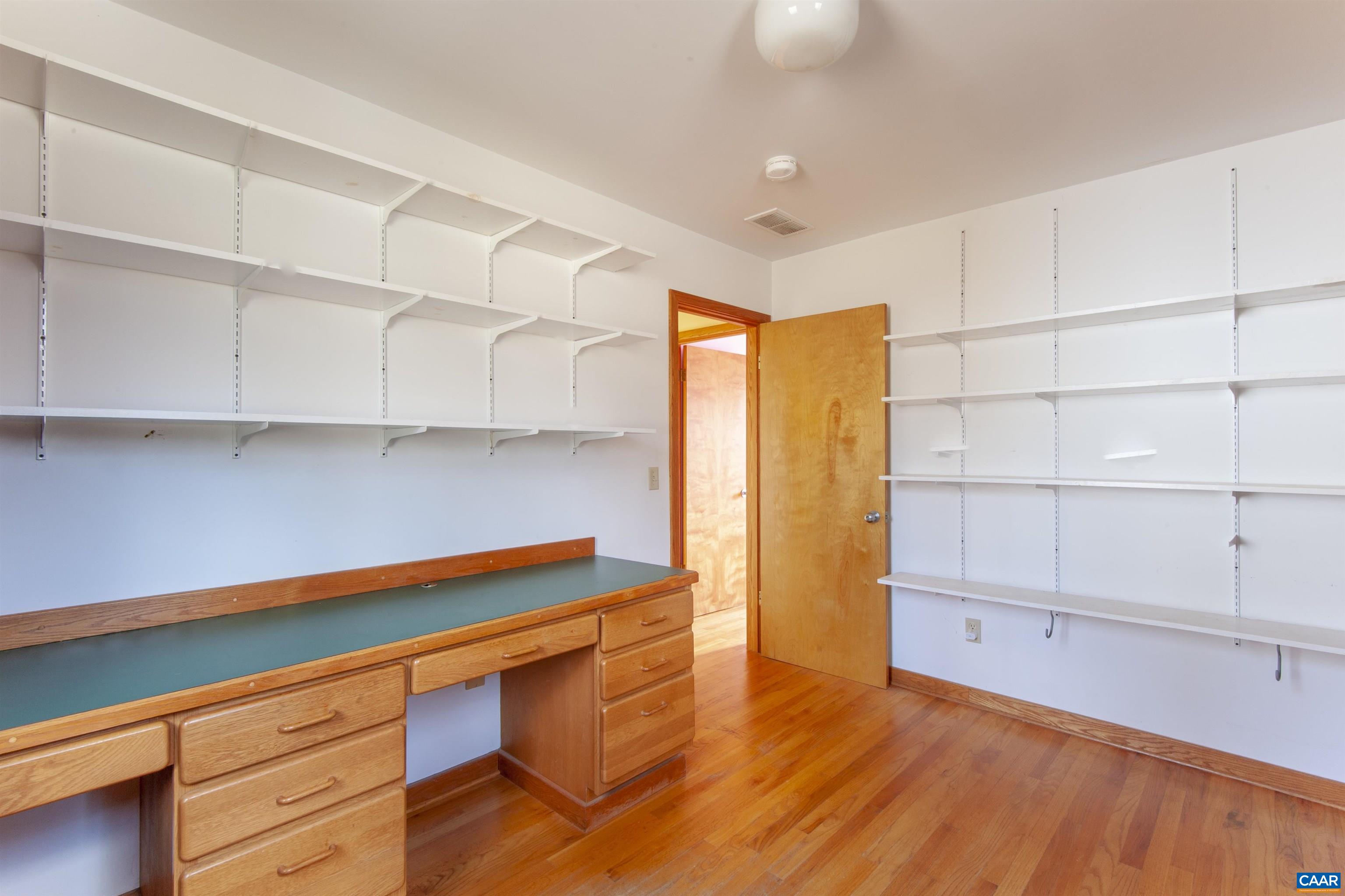 8268 DICK WOODS RD, AFTON, Virginia 22920, 3 Bedrooms Bedrooms, ,2 BathroomsBathrooms,Residential,Squirrel Hill,8268 DICK WOODS RD,674468 MLS # 674468