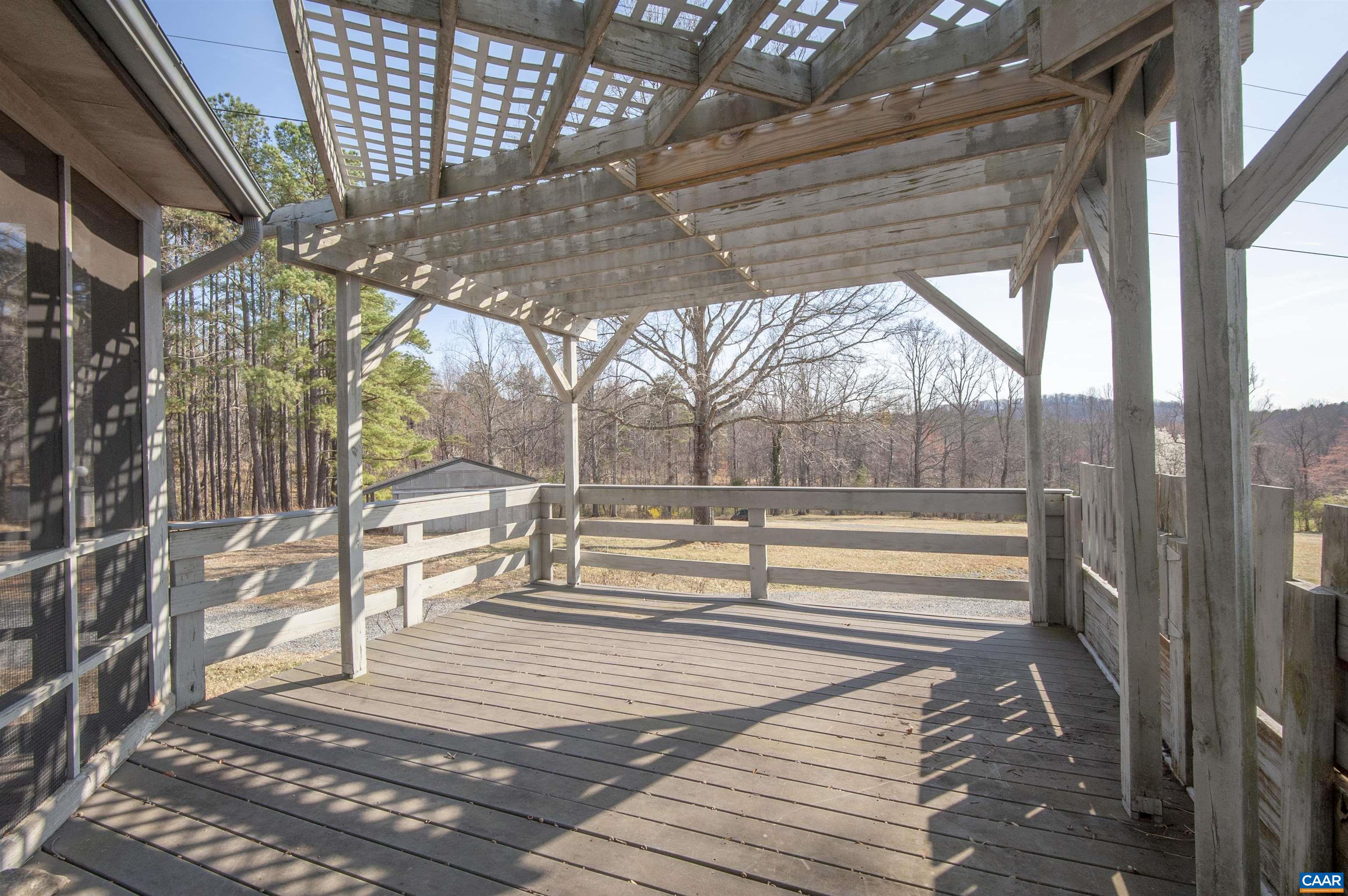 8268 DICK WOODS RD, AFTON, Virginia 22920, 3 Bedrooms Bedrooms, ,2 BathroomsBathrooms,Residential,Squirrel Hill,8268 DICK WOODS RD,674468 MLS # 674468