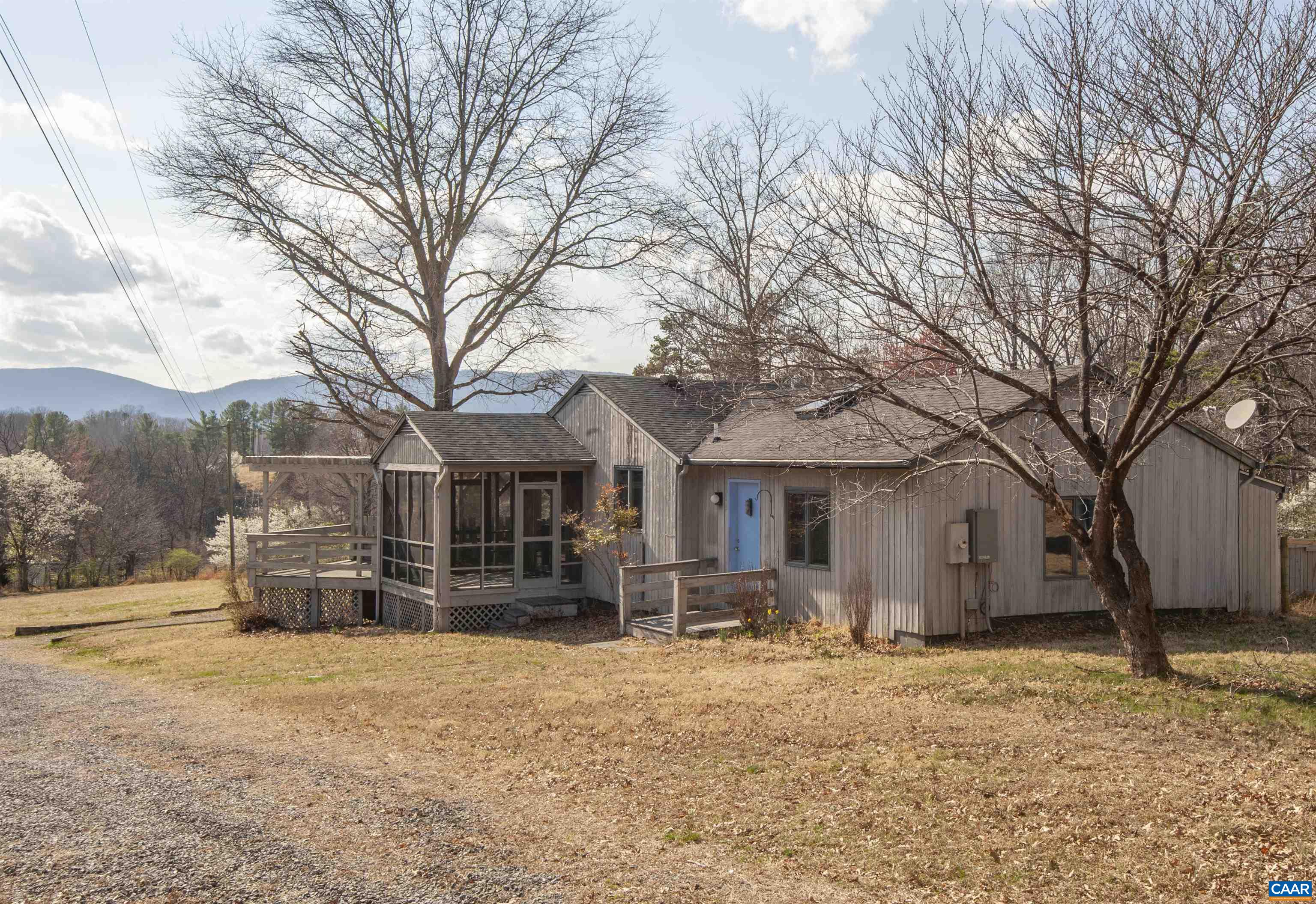 8268 DICK WOODS RD, AFTON, Virginia 22920, 3 Bedrooms Bedrooms, ,2 BathroomsBathrooms,Residential,Squirrel Hill,8268 DICK WOODS RD,674468 MLS # 674468