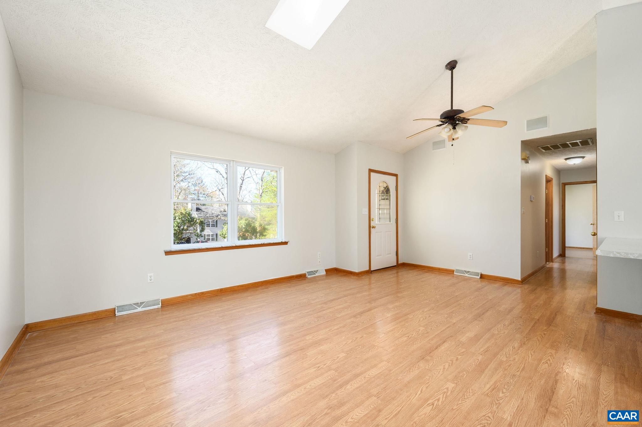 5 CHIPPEWA LN, PALMYRA, Virginia 22963, 3 Bedrooms Bedrooms, ,2 BathroomsBathrooms,Residential,5 CHIPPEWA LN,674470 MLS # 674470