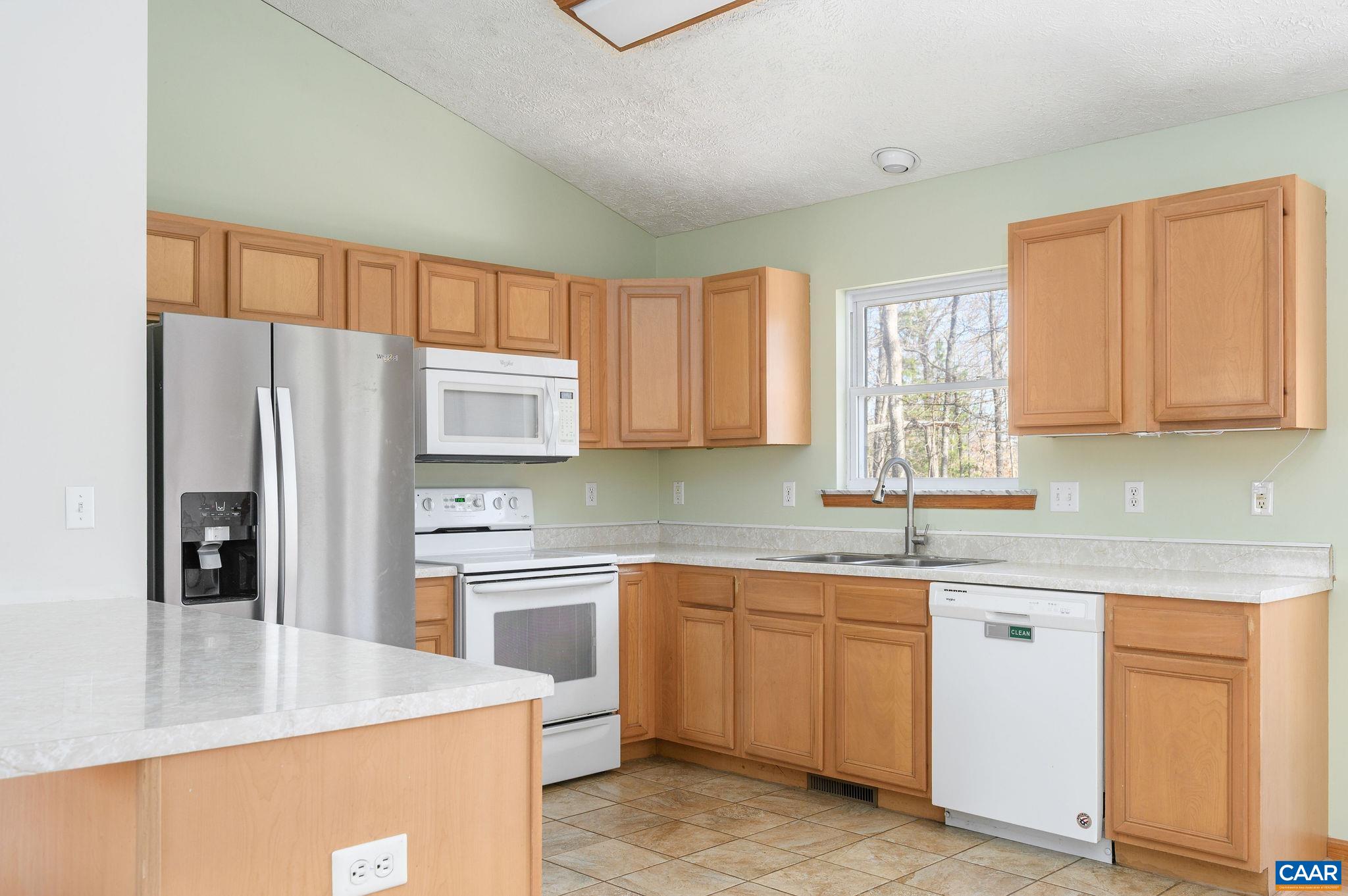 5 CHIPPEWA LN, PALMYRA, Virginia 22963, 3 Bedrooms Bedrooms, ,2 BathroomsBathrooms,Residential,5 CHIPPEWA LN,674470 MLS # 674470