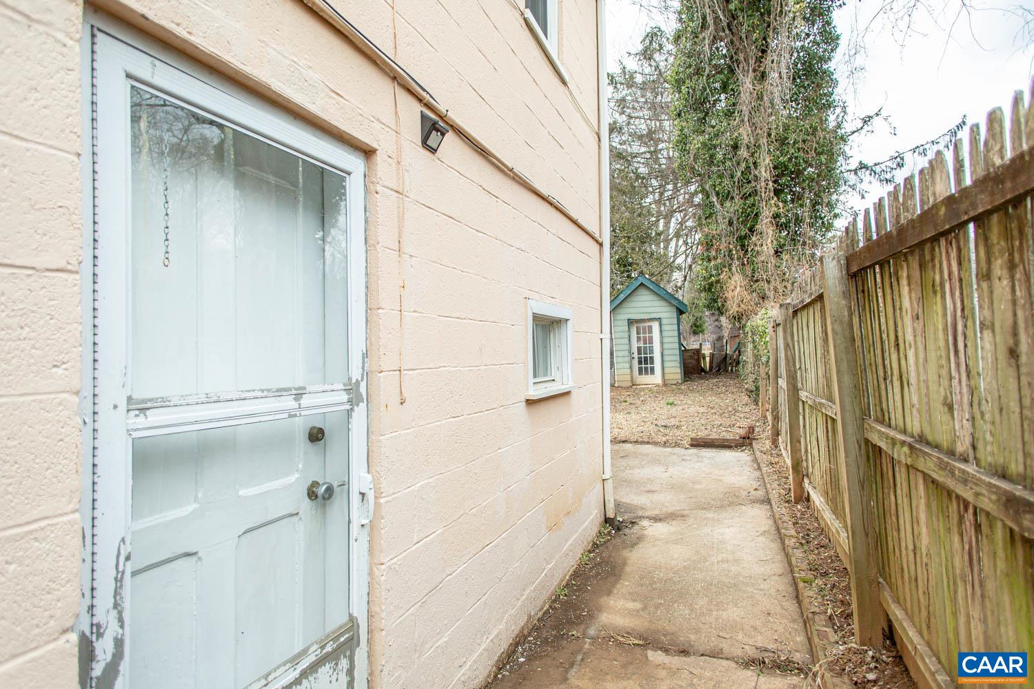 1421 CHERRY AVE, CHARLOTTESVILLE, Virginia 22903, 3 Bedrooms Bedrooms, ,1 BathroomBathrooms,Residential,1421 CHERRY AVE,674520 MLS # 674520 1421 CHERRY AVE, CHARLOTTESVILLE, Virginia 22903, 3 Bedrooms Bedrooms, ,1 BathroomBathrooms,Residential,1421 CHERRY AVE,674520 MLS # 674520