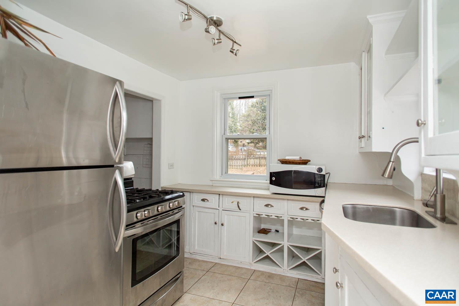 1421 CHERRY AVE, CHARLOTTESVILLE, Virginia 22903, 3 Bedrooms Bedrooms, ,1 BathroomBathrooms,Residential,1421 CHERRY AVE,674520 MLS # 674520 1421 CHERRY AVE, CHARLOTTESVILLE, Virginia 22903, 3 Bedrooms Bedrooms, ,1 BathroomBathrooms,Residential,1421 CHERRY AVE,674520 MLS # 674520