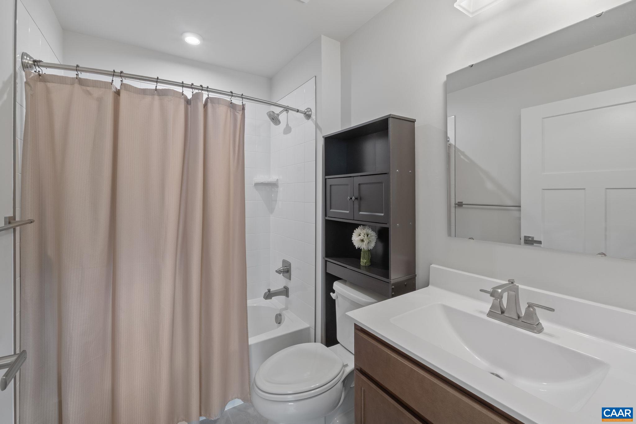 34889 MANSOURS DR, LOCUST GROVE, Virginia 22508, 3 Bedrooms Bedrooms, ,2 BathroomsBathrooms,Residential,34889 MANSOURS DR,674533 MLS # 674533