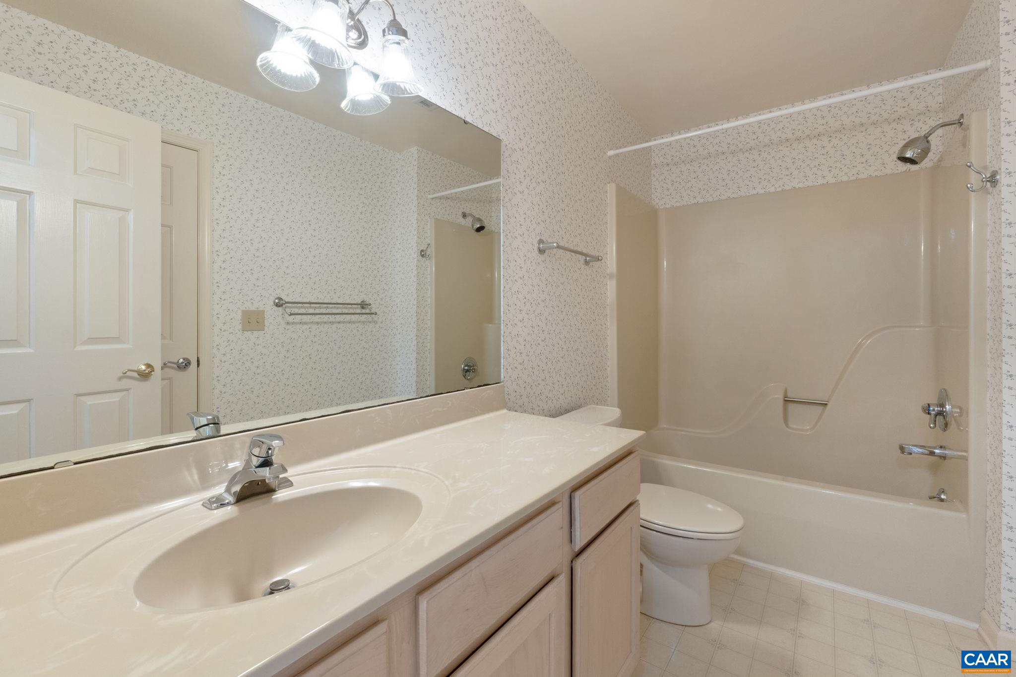 3206 POPLAR RIDGE RD, CHARLOTTESVILLE, Virginia 22911, 4 Bedrooms Bedrooms, ,2 BathroomsBathrooms,Residential,3206 POPLAR RIDGE RD,674561 MLS # 674561