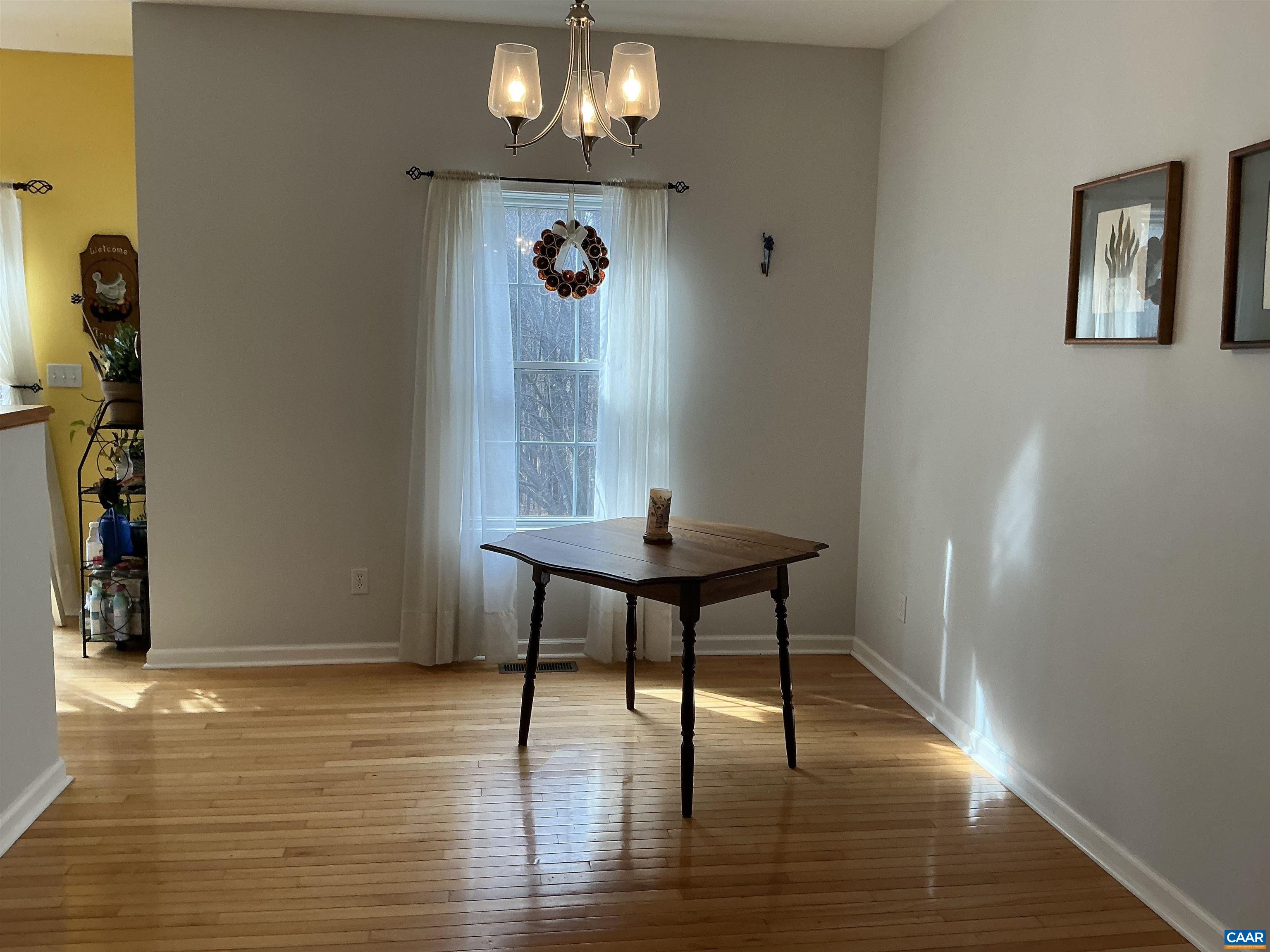 145 BUTLER LN, SCOTTSVILLE, Virginia 24590, 4 Bedrooms Bedrooms, ,3 BathroomsBathrooms,Residential,Home Sweet Home,145 BUTLER LN,674623 MLS # 674623