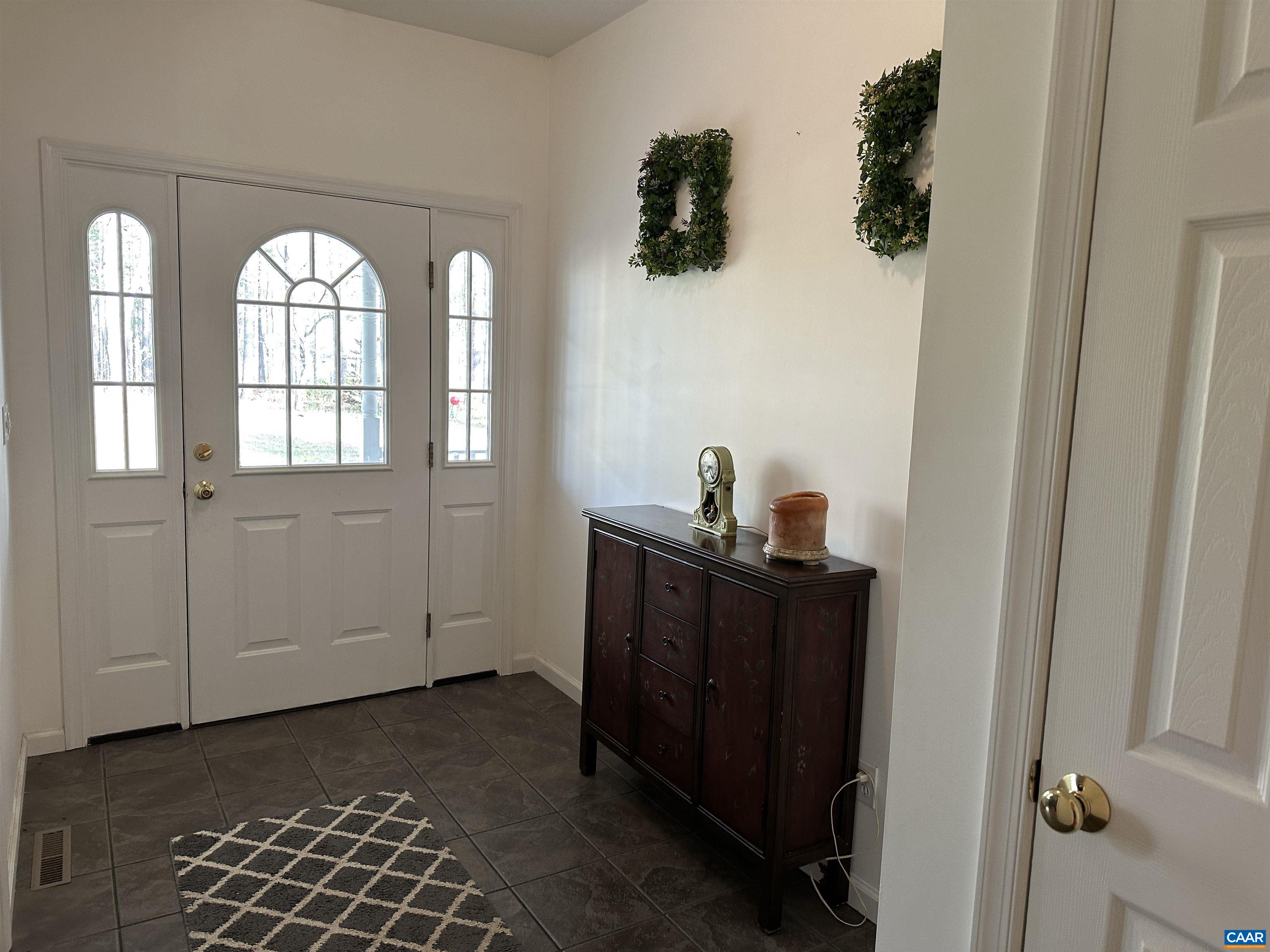 145 BUTLER LN, SCOTTSVILLE, Virginia 24590, 4 Bedrooms Bedrooms, ,3 BathroomsBathrooms,Residential,Home Sweet Home,145 BUTLER LN,674623 MLS # 674623