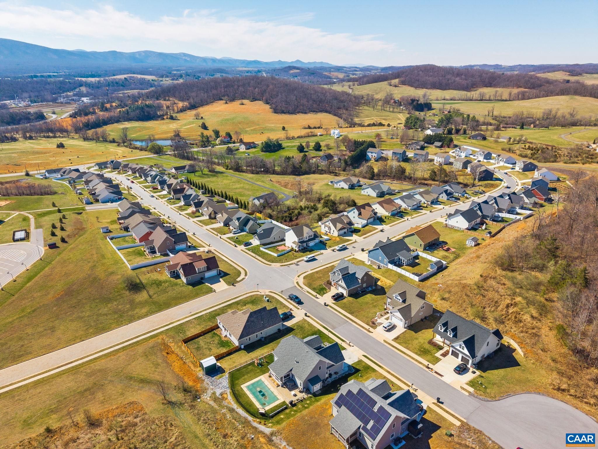 115 HULL HILLS LN, STAUNTON, Virginia 24401, 4 Bedrooms Bedrooms, ,2 BathroomsBathrooms,Residential,115 HULL HILLS LN,674624 MLS # 674624 115 HULL HILLS LN, STAUNTON, Virginia 24401, 4 Bedrooms Bedrooms, ,2 BathroomsBathrooms,Residential,115 HULL HILLS LN,674624 MLS # 674624