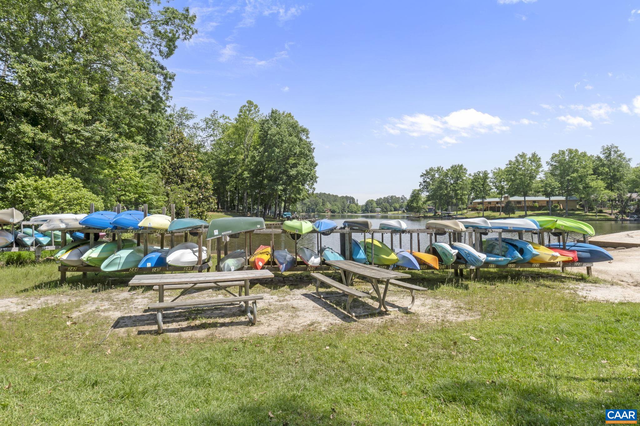 2 WHIPPOORWILL LN, PALMYRA, Virginia 22963, 4 Bedrooms Bedrooms, ,2 BathroomsBathrooms,Residential,2 WHIPPOORWILL LN,674634 MLS # 674634