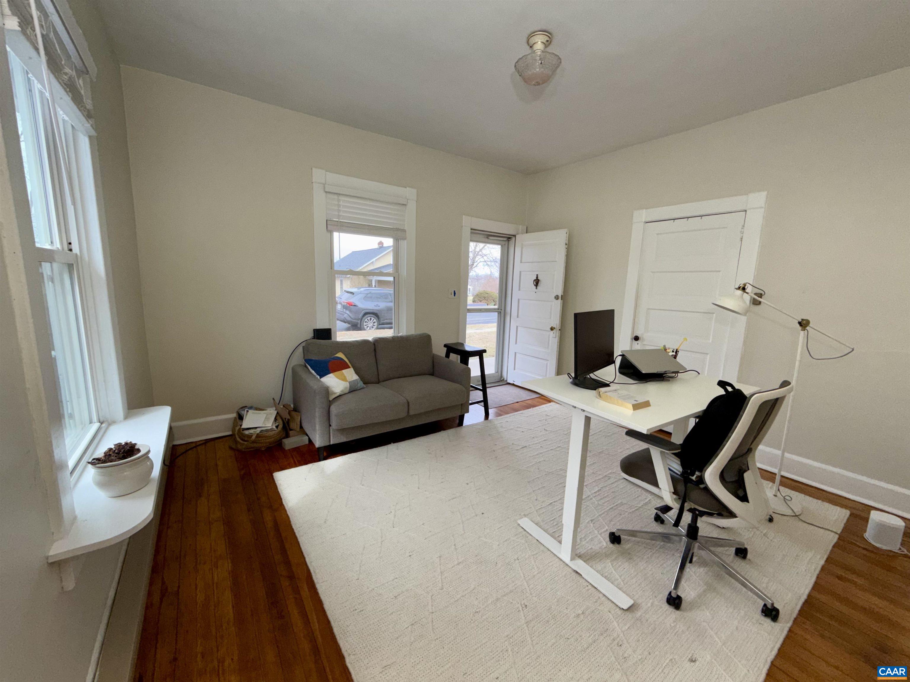 1404 EARLY ST, CHARLOTTESVILLE, Virginia 22902, 2 Bedrooms Bedrooms, ,1 BathroomBathrooms,Residential,1404 EARLY ST,674636 MLS # 674636