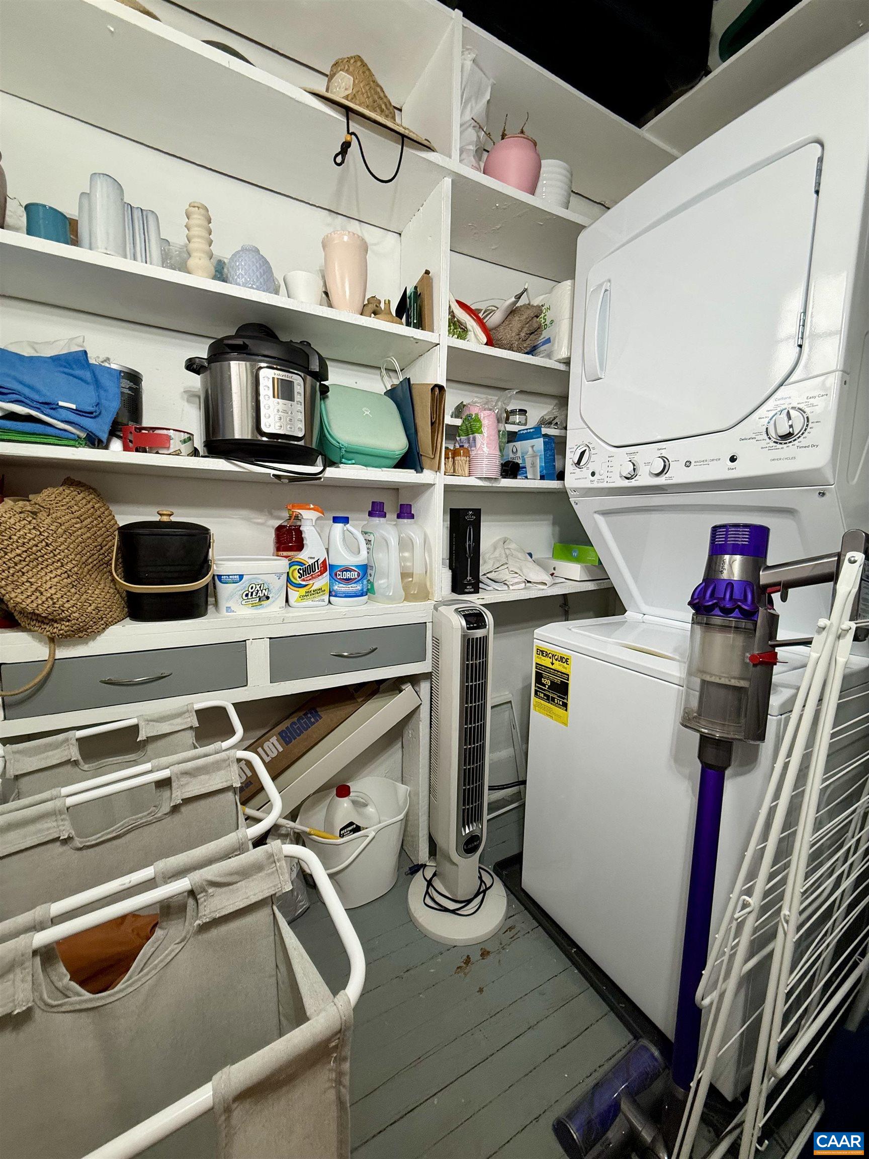 1404 EARLY ST, CHARLOTTESVILLE, Virginia 22902, 2 Bedrooms Bedrooms, ,1 BathroomBathrooms,Residential,1404 EARLY ST,674636 MLS # 674636