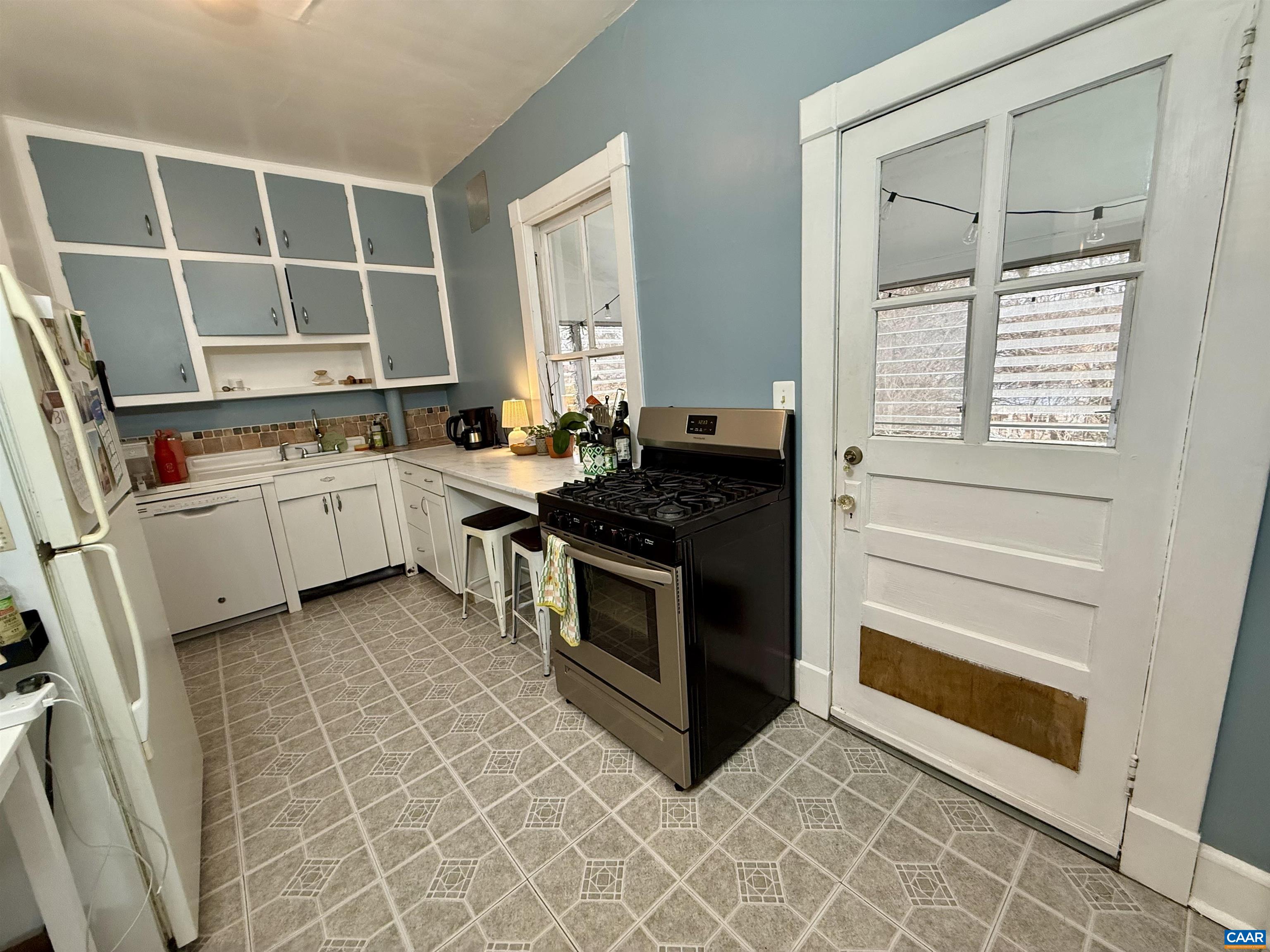 1404 EARLY ST, CHARLOTTESVILLE, Virginia 22902, 2 Bedrooms Bedrooms, ,1 BathroomBathrooms,Residential,1404 EARLY ST,674636 MLS # 674636