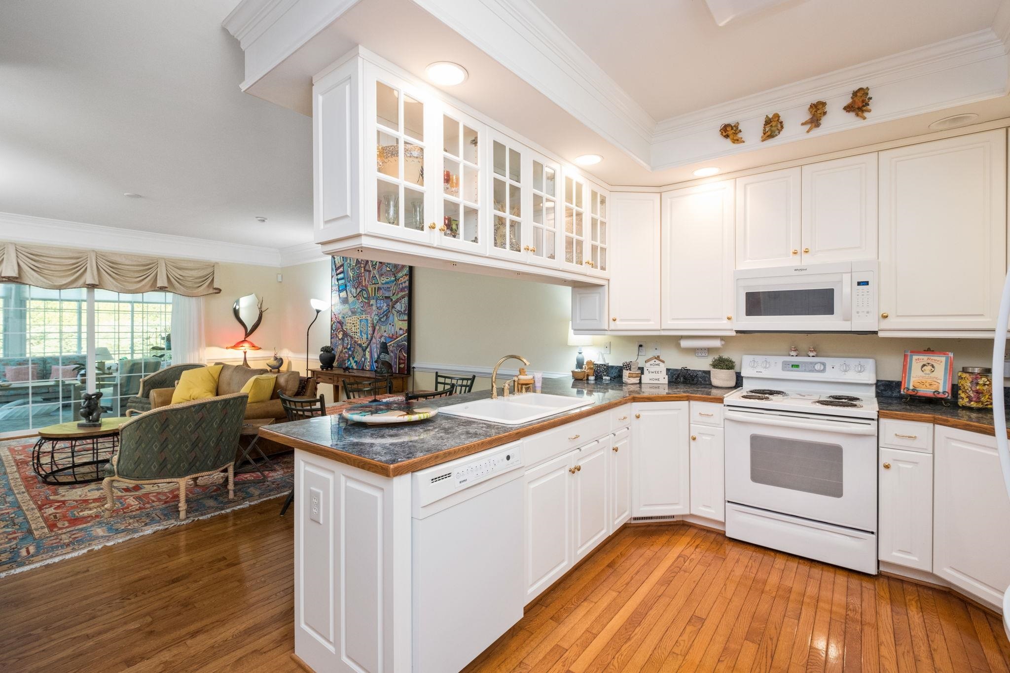 35 BUCKINGHAM COMMON, WAYNESBORO, Virginia 22980, 3 Bedrooms Bedrooms, ,2 BathroomsBathrooms,Residential,35 BUCKINGHAM COMMON,674646 MLS # 674646