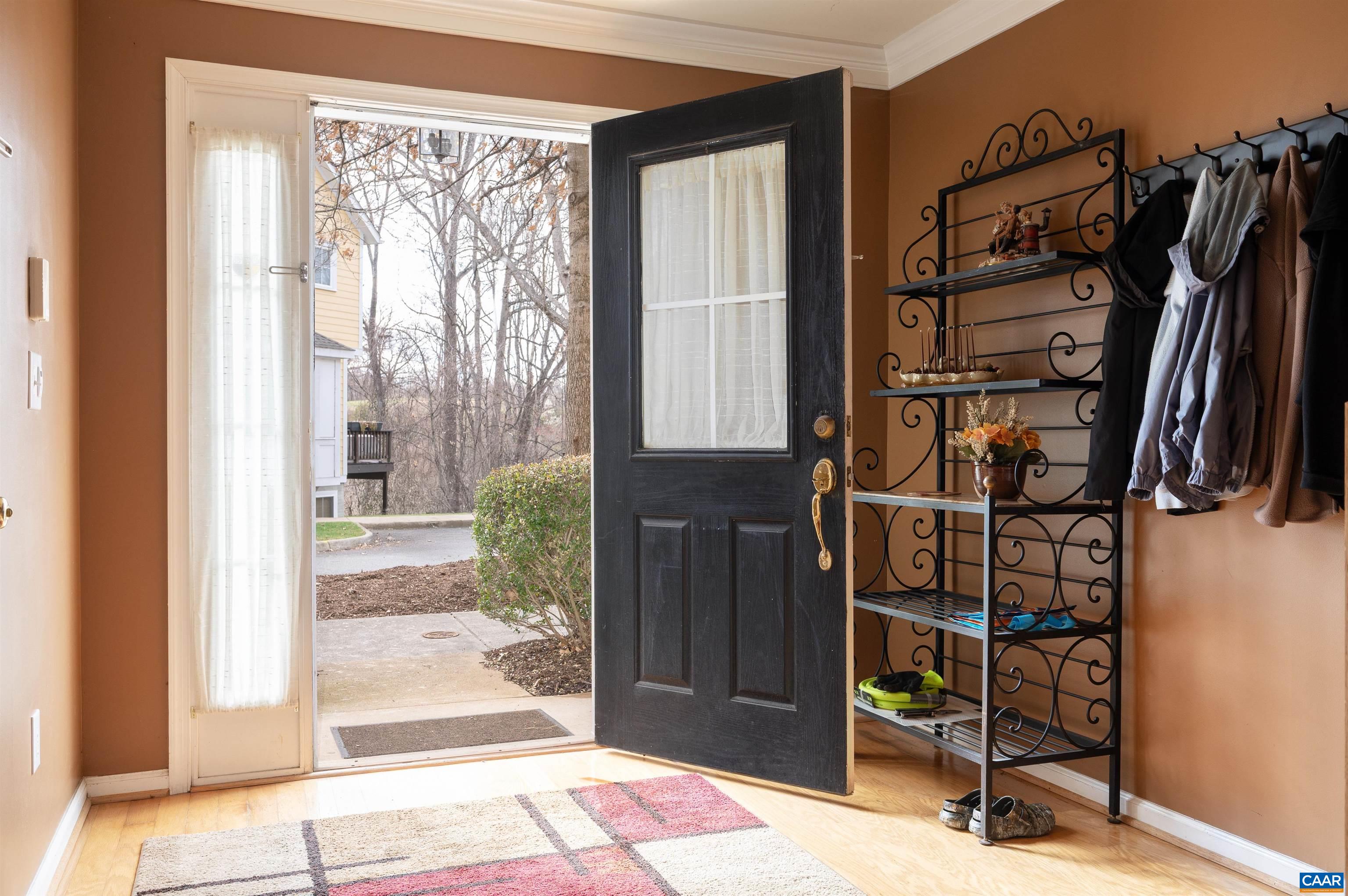 104 MELBOURNE PRK, CHARLOTTESVILLE, Virginia 22901, 3 Bedrooms Bedrooms, ,2 BathroomsBathrooms,Residential,104 MELBOURNE PRK,674647 MLS # 674647