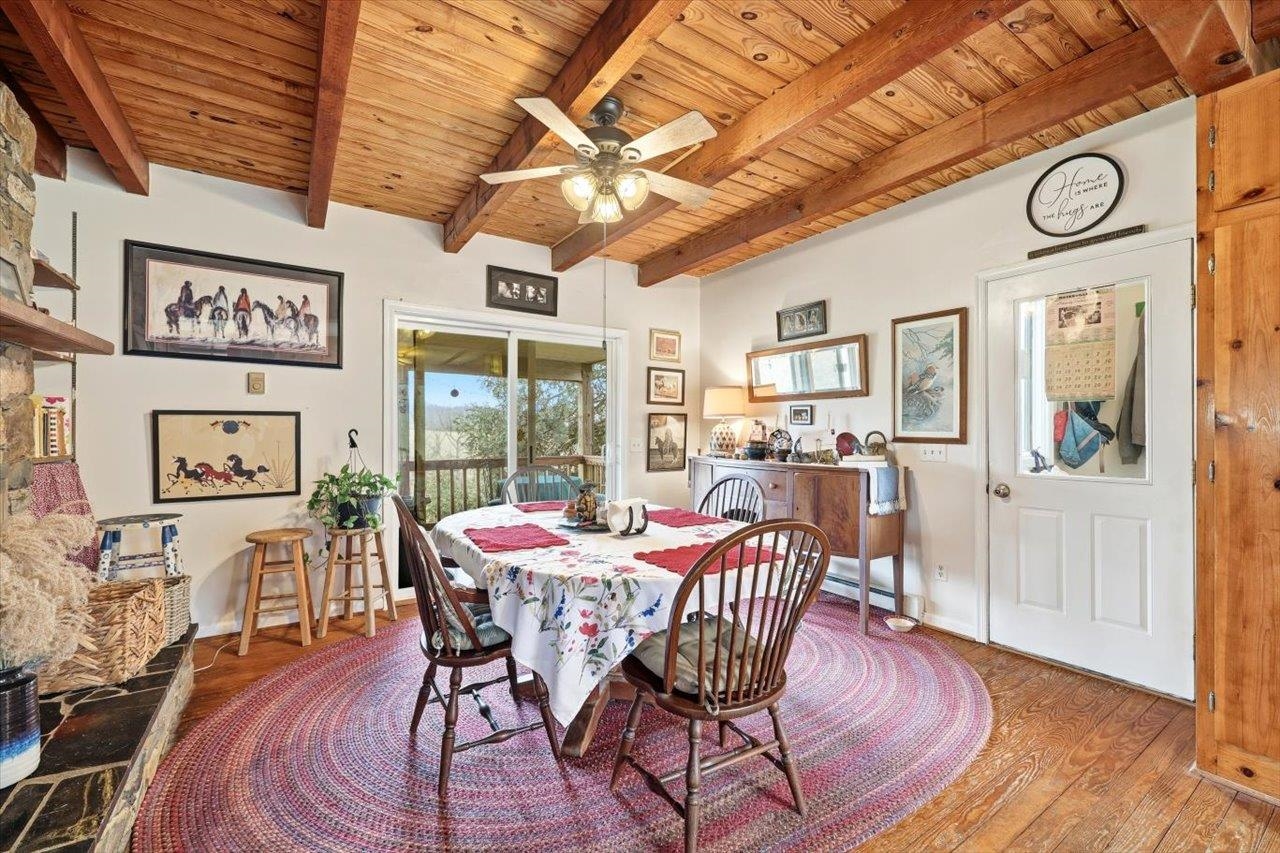 1120 KINGSWAY RD, AFTON, Virginia 22920, 3 Bedrooms Bedrooms, ,2 BathroomsBathrooms,Residential,Adams Eden,1120 KINGSWAY RD,674648 MLS # 674648