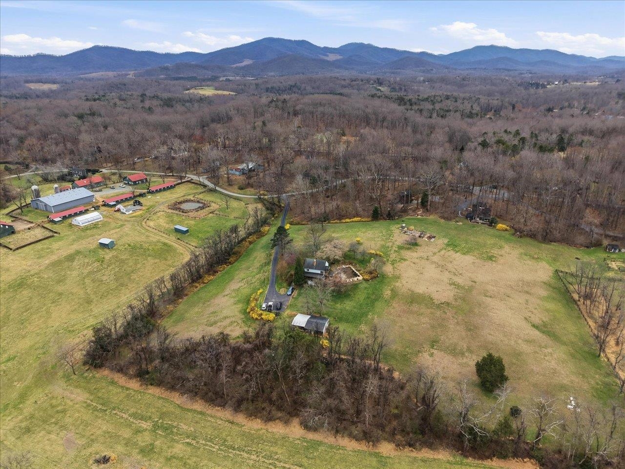 1120 KINGSWAY RD, AFTON, Virginia 22920, 3 Bedrooms Bedrooms, ,2 BathroomsBathrooms,Residential,Adams Eden,1120 KINGSWAY RD,674648 MLS # 674648