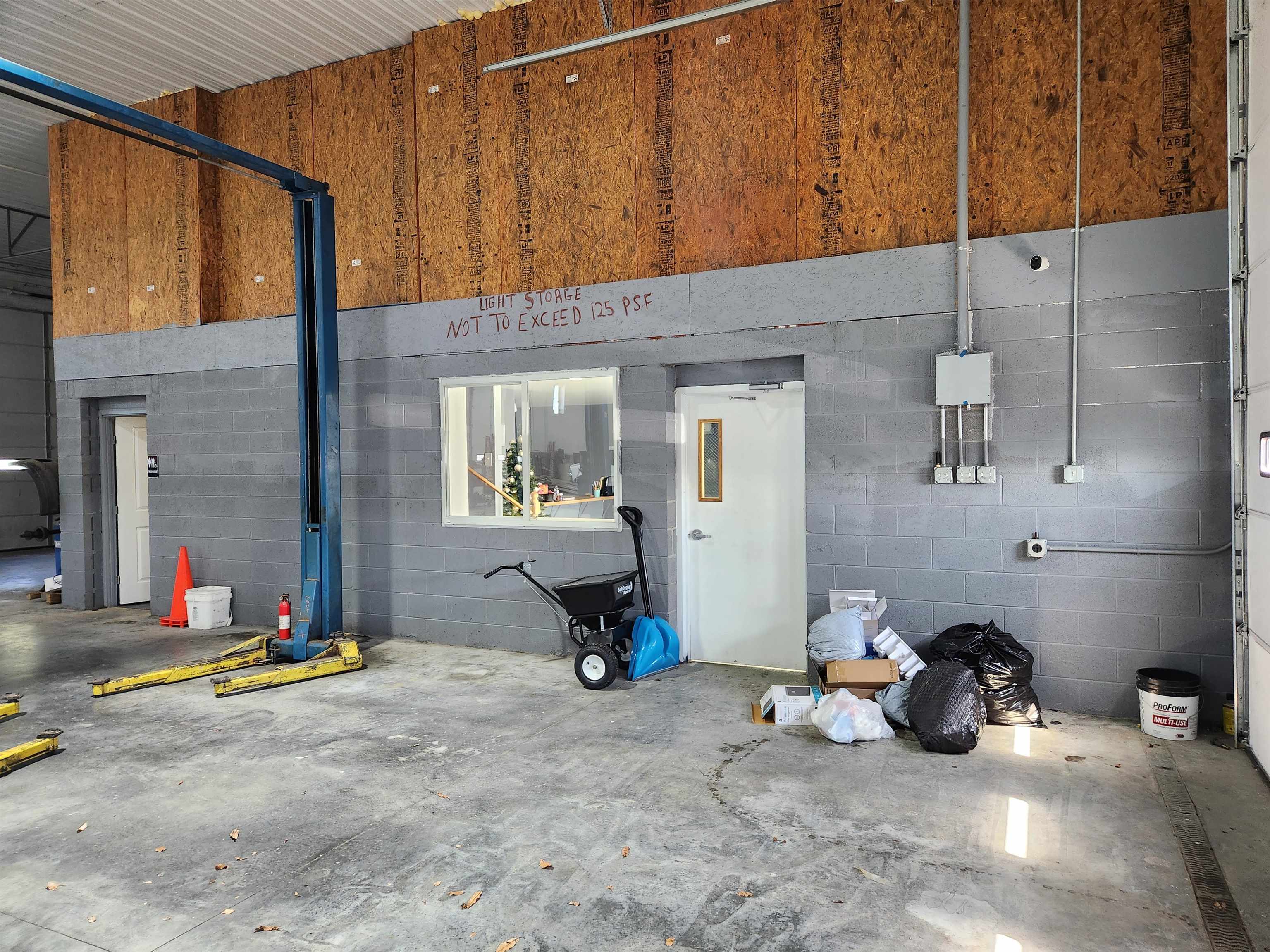 1207 N LIBERTY ST, HARRISONBURG, Virginia 22802, ,Commercial,1207 N LIBERTY ST,674673 MLS # 674673