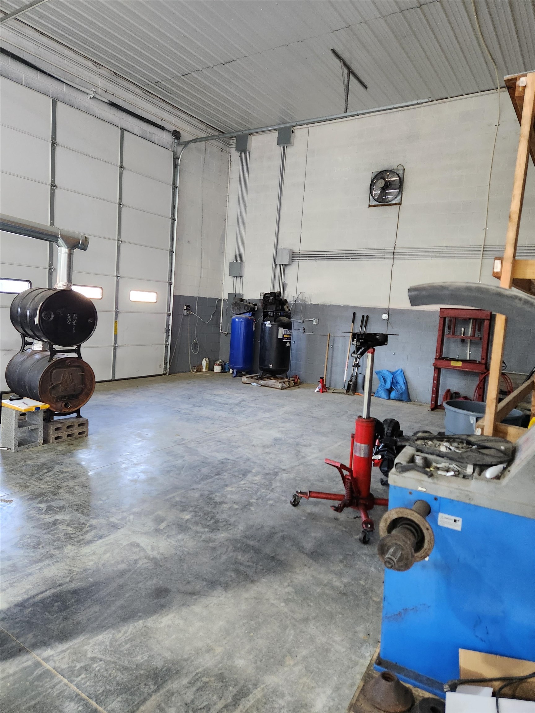 1207 N LIBERTY ST, HARRISONBURG, Virginia 22802, ,Commercial,1207 N LIBERTY ST,674673 MLS # 674673