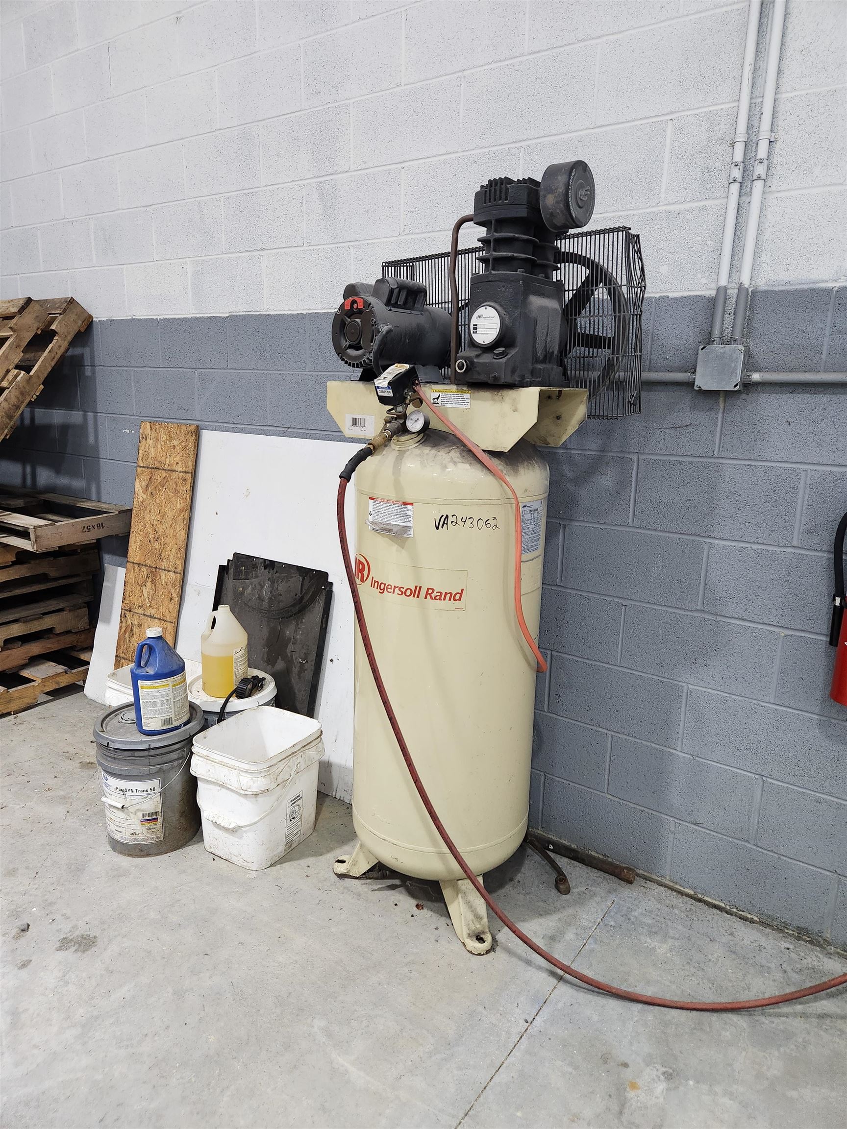 1207 N LIBERTY ST, HARRISONBURG, Virginia 22802, ,Commercial,1207 N LIBERTY ST,674673 MLS # 674673