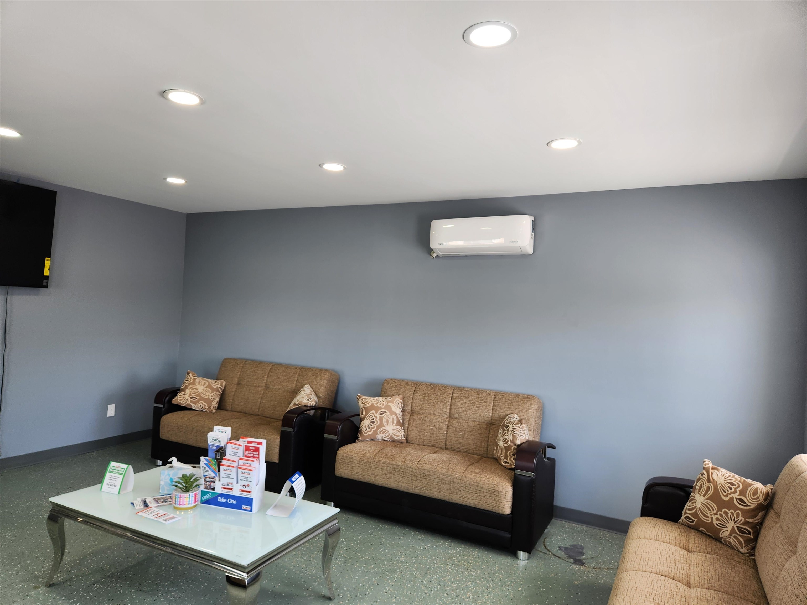 1207 N LIBERTY ST, HARRISONBURG, Virginia 22802, ,Commercial,1207 N LIBERTY ST,674673 MLS # 674673