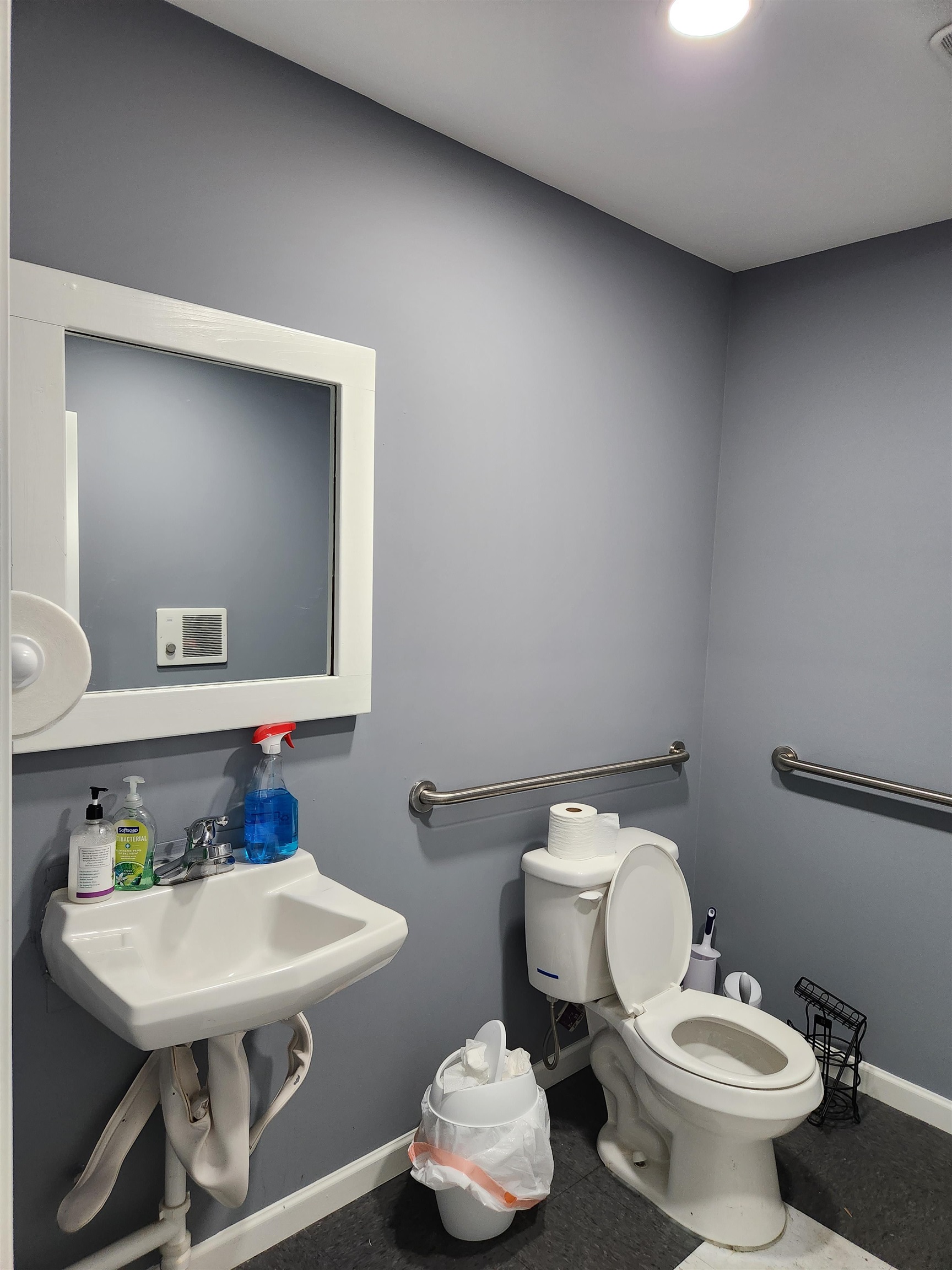 1207 N LIBERTY ST, HARRISONBURG, Virginia 22802, ,Commercial,1207 N LIBERTY ST,674673 MLS # 674673