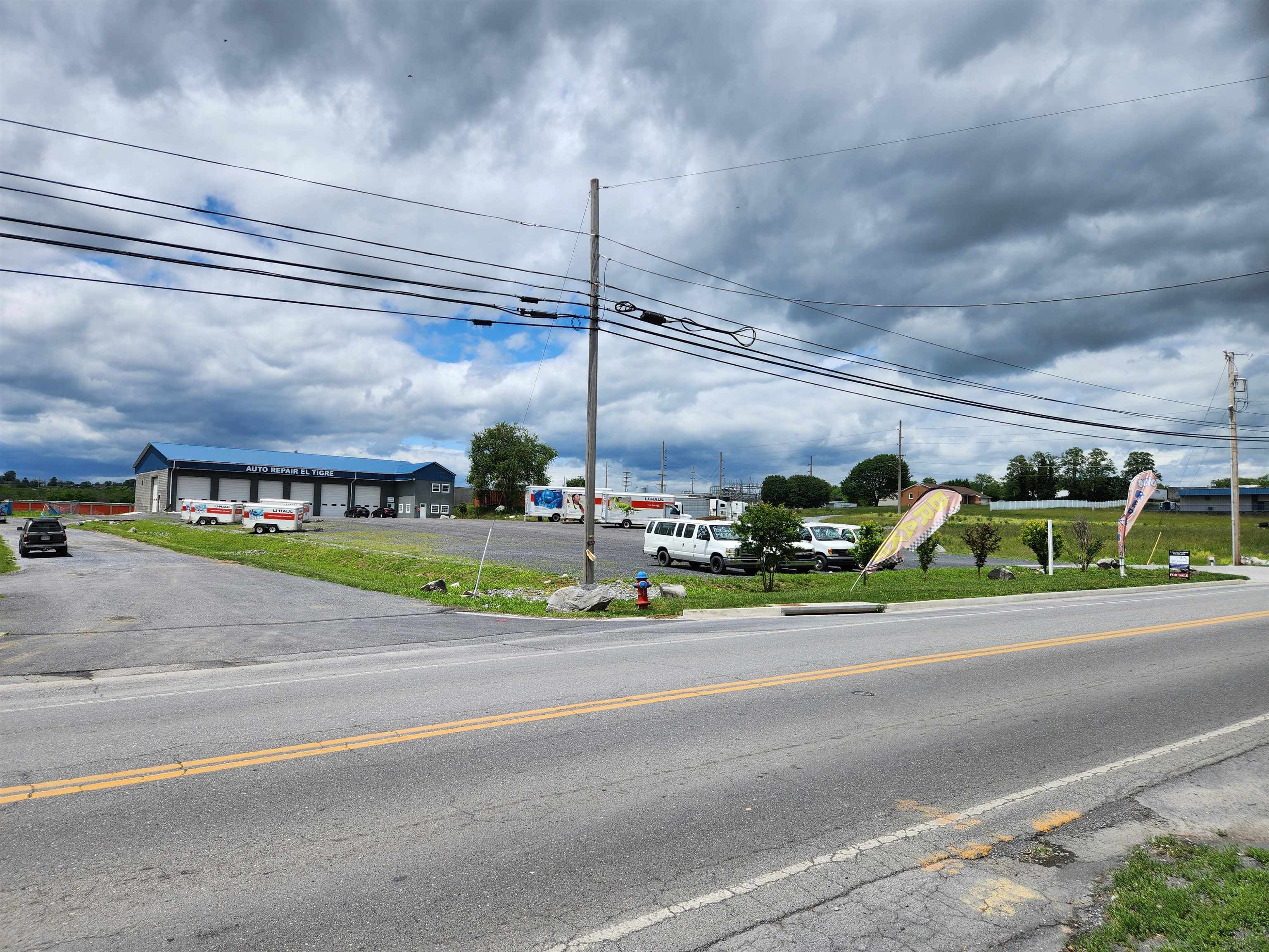 1207 N LIBERTY ST, HARRISONBURG, Virginia 22802, ,Commercial,1207 N LIBERTY ST,674673 MLS # 674673