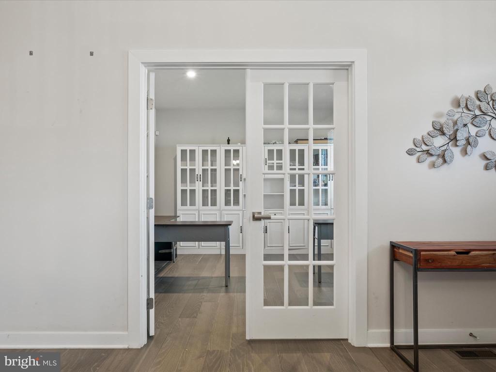 11710 SOUTHVIEW CT, SPOTSYLVANIA, Virginia 22551, 5 Bedrooms Bedrooms, ,3 BathroomsBathrooms,Residential,11710 SOUTHVIEW CT,VASP2036458 MLS # VASP2036458