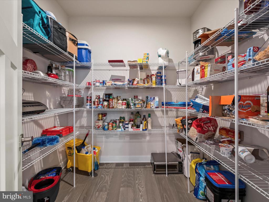 11710 SOUTHVIEW CT, SPOTSYLVANIA, Virginia 22551, 5 Bedrooms Bedrooms, ,3 BathroomsBathrooms,Residential,11710 SOUTHVIEW CT,VASP2036458 MLS # VASP2036458