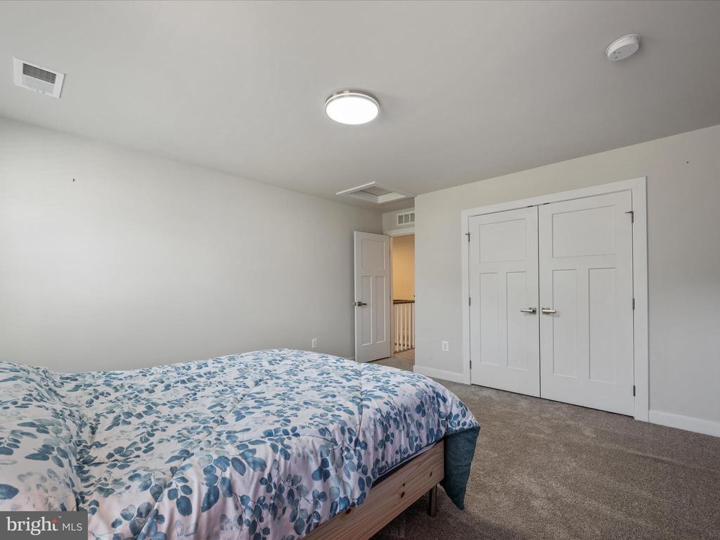 11710 SOUTHVIEW CT, SPOTSYLVANIA, Virginia 22551, 5 Bedrooms Bedrooms, ,3 BathroomsBathrooms,Residential,11710 SOUTHVIEW CT,VASP2036458 MLS # VASP2036458