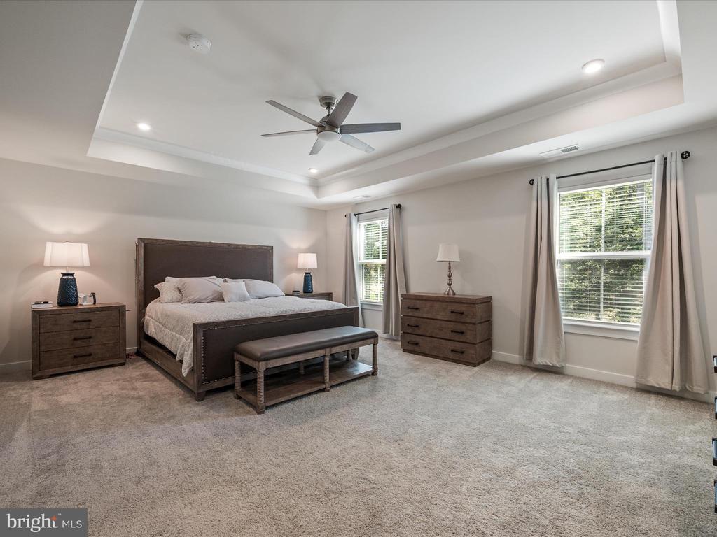 11710 SOUTHVIEW CT, SPOTSYLVANIA, Virginia 22551, 5 Bedrooms Bedrooms, ,3 BathroomsBathrooms,Residential,11710 SOUTHVIEW CT,VASP2036458 MLS # VASP2036458