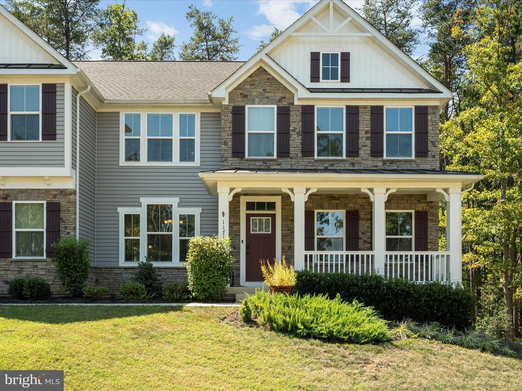 11710 SOUTHVIEW CT, SPOTSYLVANIA, Virginia 22551, 5 Bedrooms Bedrooms, ,3 BathroomsBathrooms,Residential,11710 SOUTHVIEW CT,VASP2036458 MLS # VASP2036458