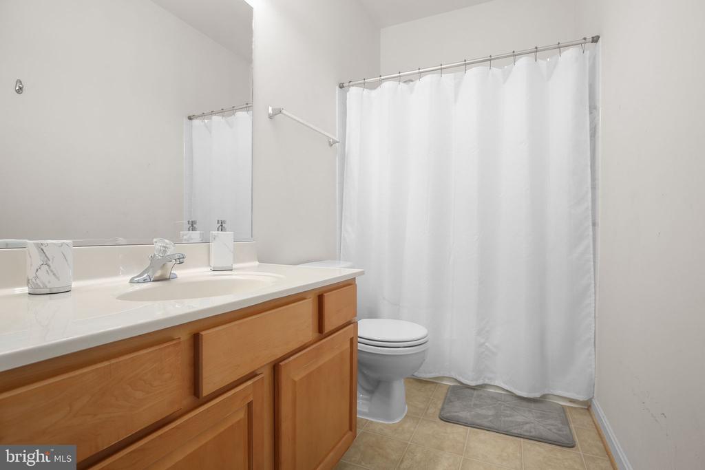 6112 HOT SPRING LN, FREDERICKSBURG, Virginia 22407, 3 Bedrooms Bedrooms, ,3 BathroomsBathrooms,Residential,6112 HOT SPRING LN,VASP2039386 MLS # VASP2039386