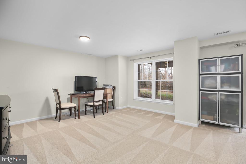 6112 HOT SPRING LN, FREDERICKSBURG, Virginia 22407, 3 Bedrooms Bedrooms, ,3 BathroomsBathrooms,Residential,6112 HOT SPRING LN,VASP2039386 MLS # VASP2039386