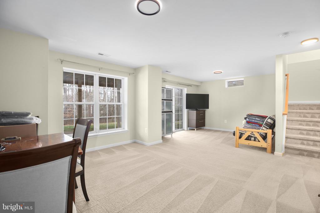 6112 HOT SPRING LN, FREDERICKSBURG, Virginia 22407, 3 Bedrooms Bedrooms, ,3 BathroomsBathrooms,Residential,6112 HOT SPRING LN,VASP2039386 MLS # VASP2039386