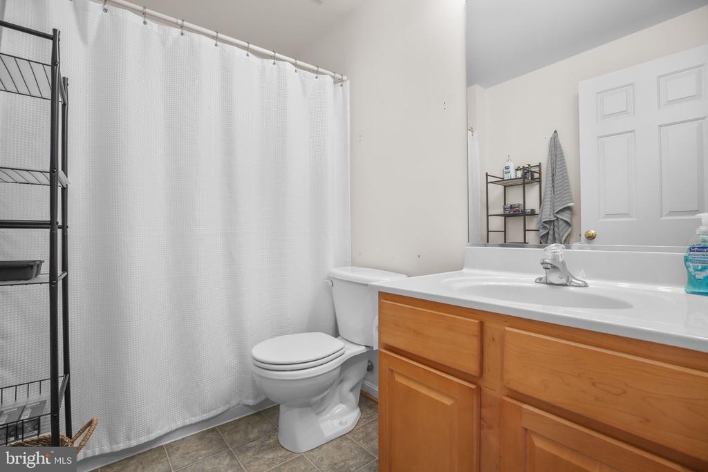 6112 HOT SPRING LN, FREDERICKSBURG, Virginia 22407, 3 Bedrooms Bedrooms, ,3 BathroomsBathrooms,Residential,6112 HOT SPRING LN,VASP2039386 MLS # VASP2039386