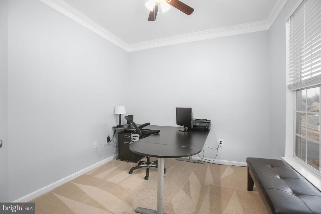 6112 HOT SPRING LN, FREDERICKSBURG, Virginia 22407, 3 Bedrooms Bedrooms, ,3 BathroomsBathrooms,Residential,6112 HOT SPRING LN,VASP2039386 MLS # VASP2039386