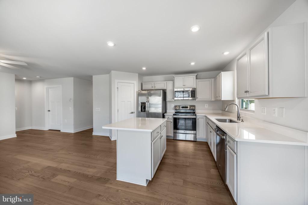 7607 LOUGHTON LN, SPOTSYLVANIA, Virginia 22551, 3 Bedrooms Bedrooms, ,2 BathroomsBathrooms,Residential,7607 LOUGHTON LN,VASP2039716 MLS # VASP2039716 7607 LOUGHTON LN, SPOTSYLVANIA, Virginia 22551, 3 Bedrooms Bedrooms, ,2 BathroomsBathrooms,Residential,7607 LOUGHTON LN,VASP2039716 MLS # VASP2039716