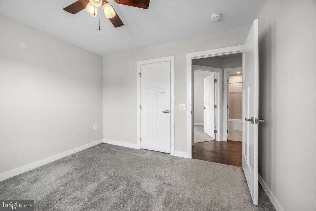 7607 LOUGHTON LN, SPOTSYLVANIA, Virginia 22551, 3 Bedrooms Bedrooms, ,2 BathroomsBathrooms,Residential,7607 LOUGHTON LN,VASP2039716 MLS # VASP2039716 7607 LOUGHTON LN, SPOTSYLVANIA, Virginia 22551, 3 Bedrooms Bedrooms, ,2 BathroomsBathrooms,Residential,7607 LOUGHTON LN,VASP2039716 MLS # VASP2039716