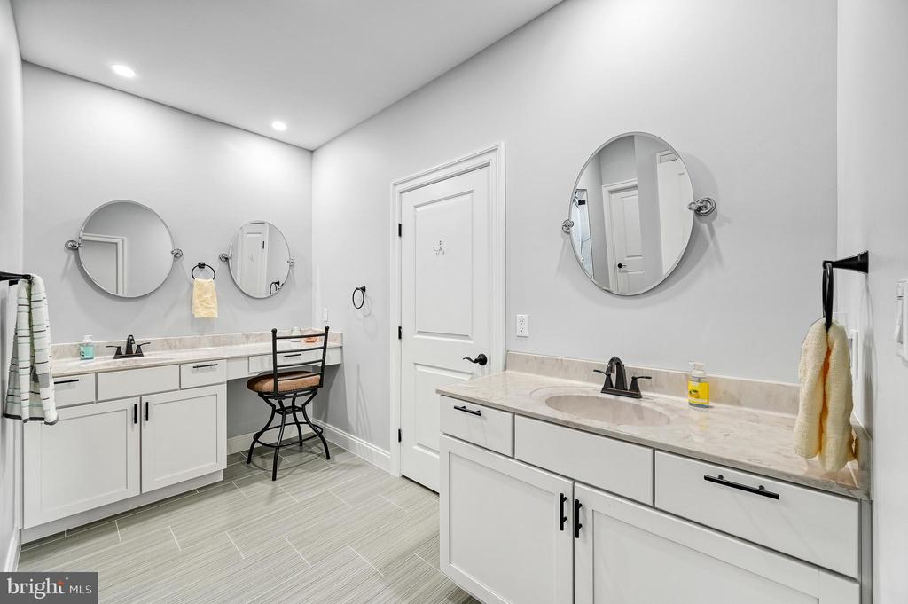 4600 MAGNOLIA HARBOUR DR, SPOTSYLVANIA, Virginia 22551, 3 Bedrooms Bedrooms, ,2 BathroomsBathrooms,Residential,4600 MAGNOLIA HARBOUR DR,VASP2039848 MLS # VASP2039848