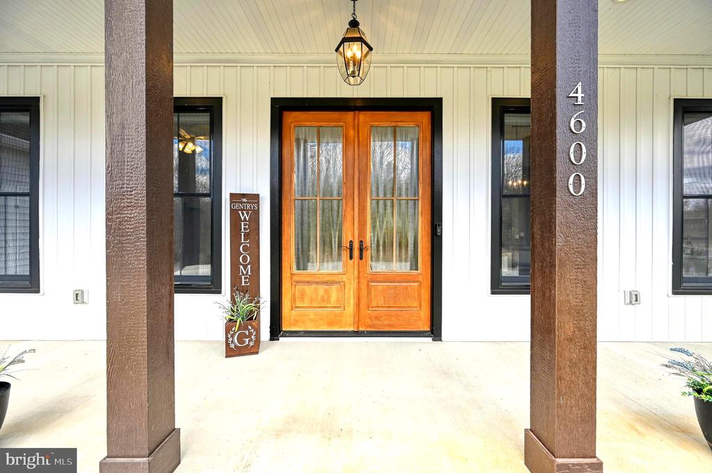 4600 MAGNOLIA HARBOUR DR, SPOTSYLVANIA, Virginia 22551, 3 Bedrooms Bedrooms, ,2 BathroomsBathrooms,Residential,4600 MAGNOLIA HARBOUR DR,VASP2039848 MLS # VASP2039848